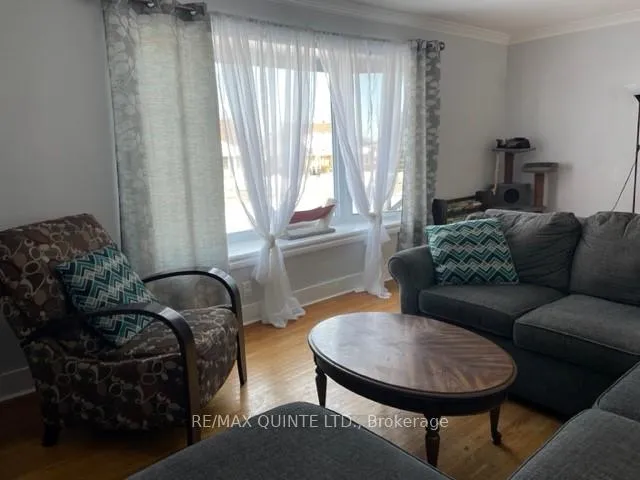 Photo 2 of 42 Fourth Avenue, Quinte West, Trenton Ward — HOMEH