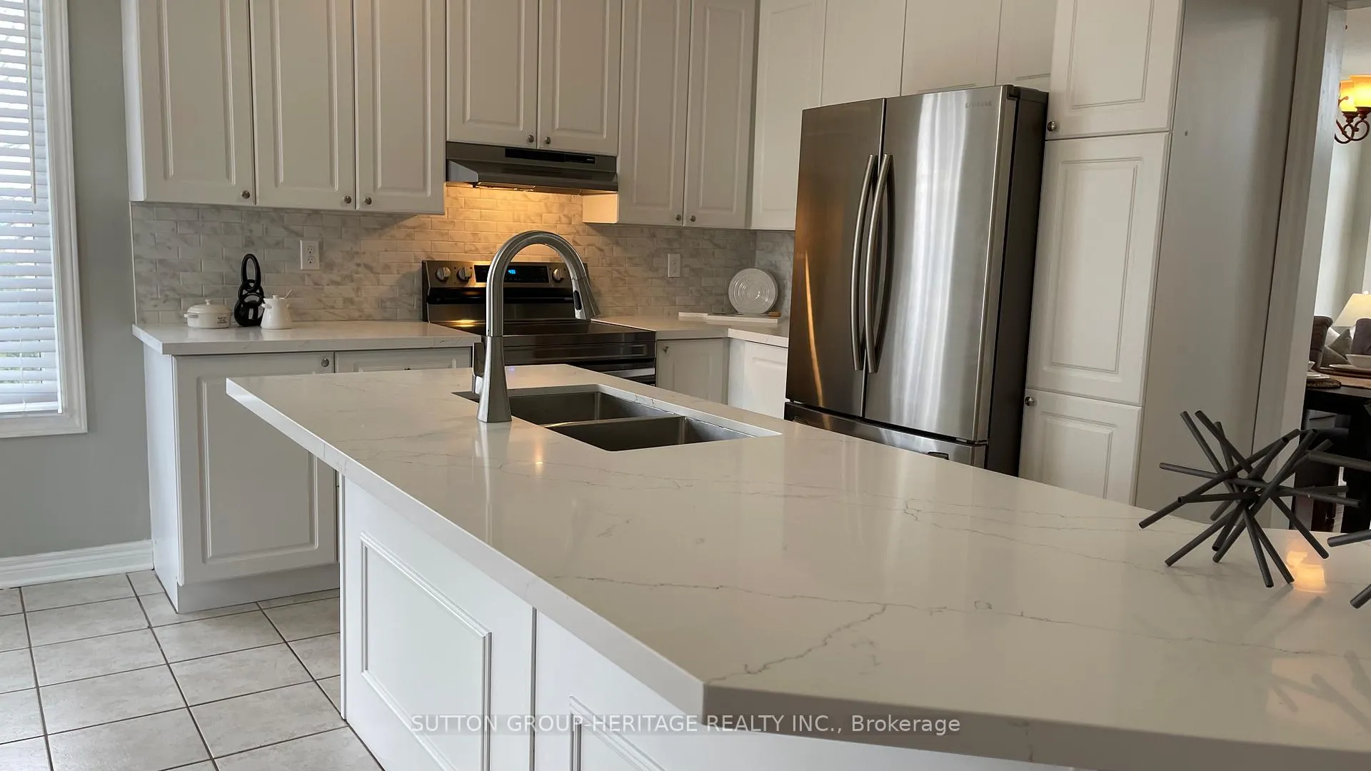 Photo 15 of 57 Kimberly Drive, Whitby, Brooklin — HOMEH