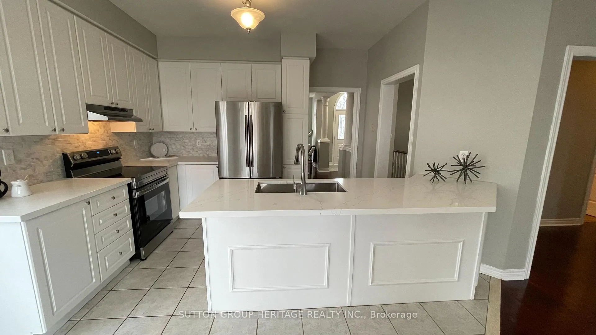 Photo 16 of 57 Kimberly Drive, Whitby, Brooklin — HOMEH