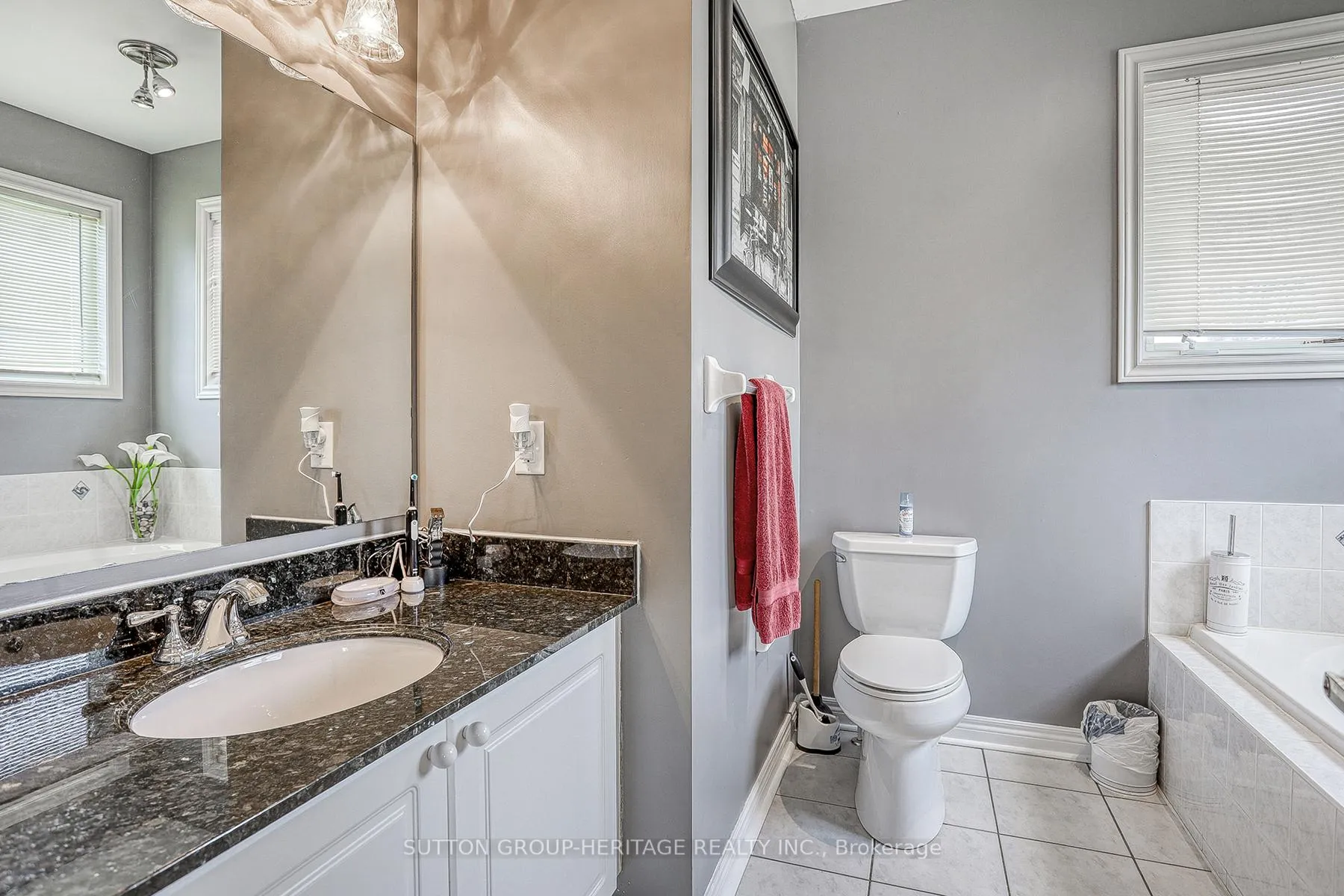 Photo 24 of 57 Kimberly Drive, Whitby, Brooklin — HOMEH
