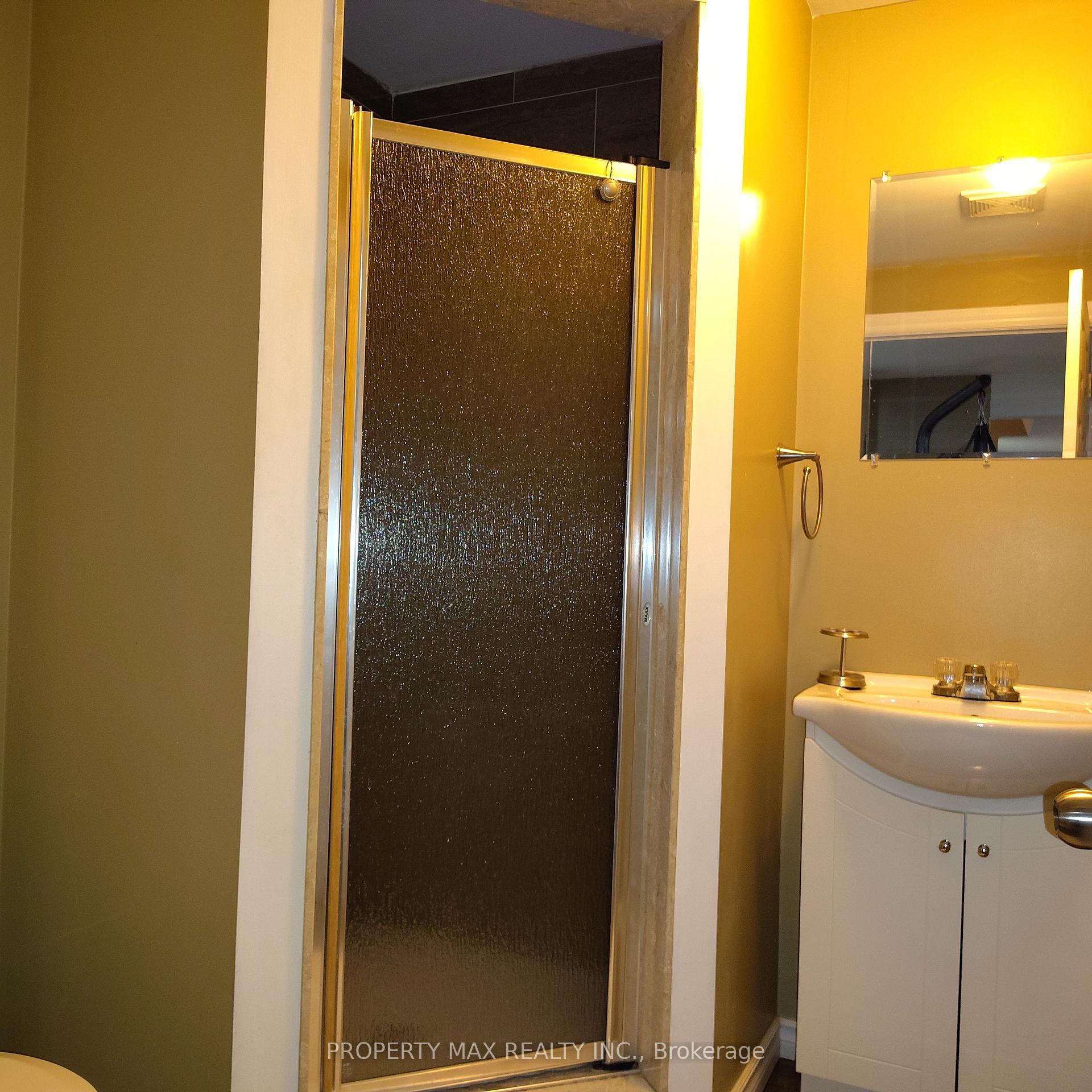Photo 20 of 55 Park Place Drive, Markham, Greensborough — HOMEH