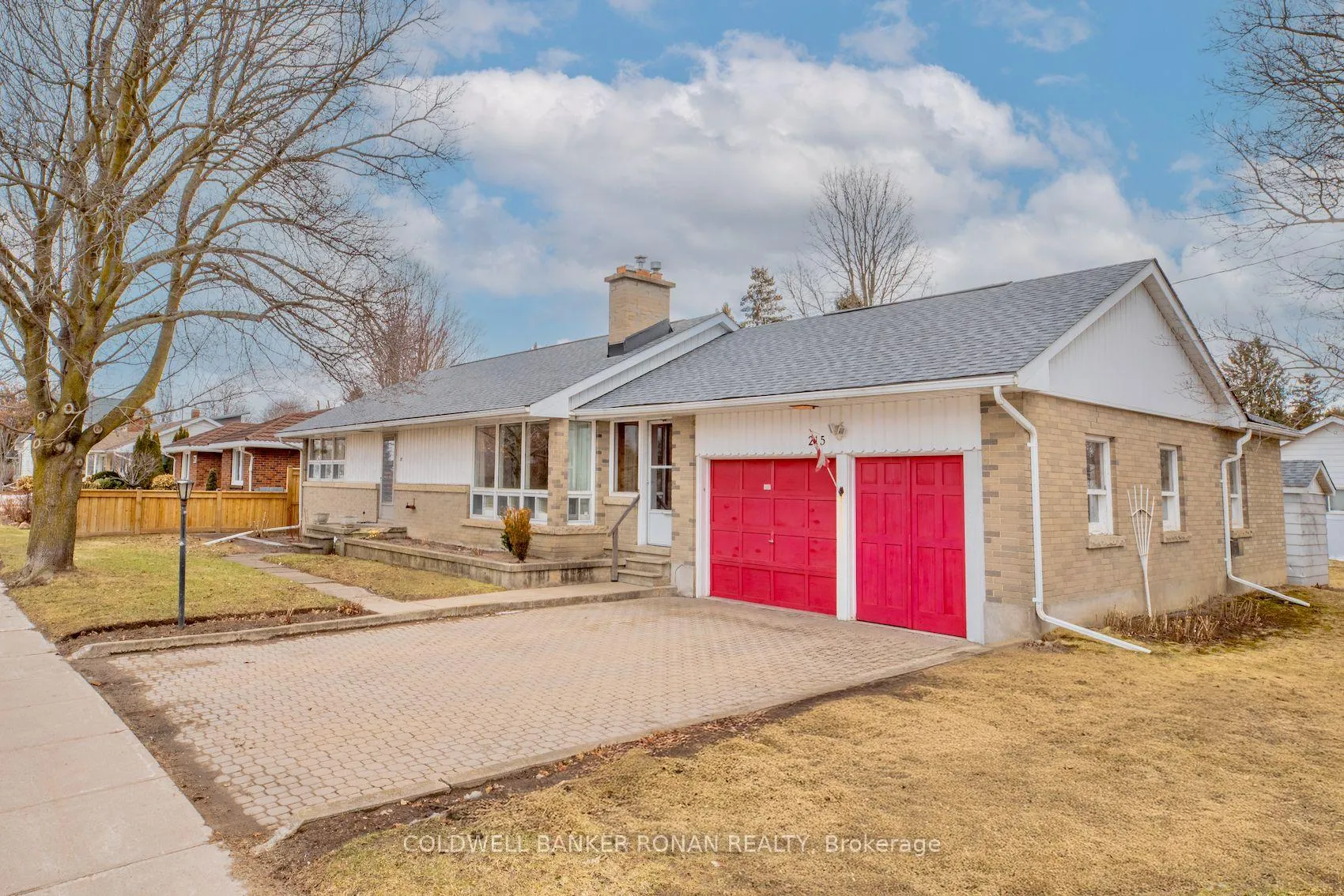 Photo 1 of 215 Albert Street W, New Tecumseth, Alliston — HOMEH
