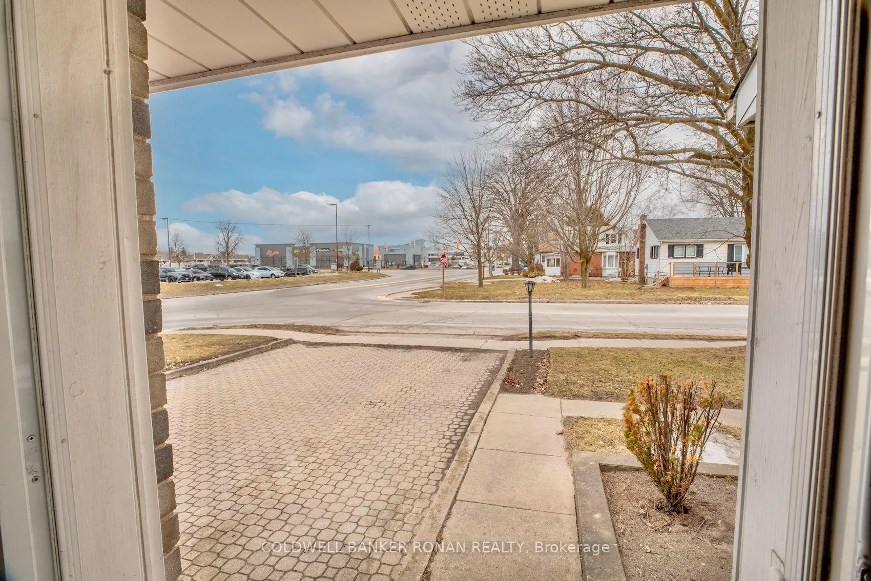 Photo 33 of 215 Albert Street W, New Tecumseth, Alliston — HOMEH