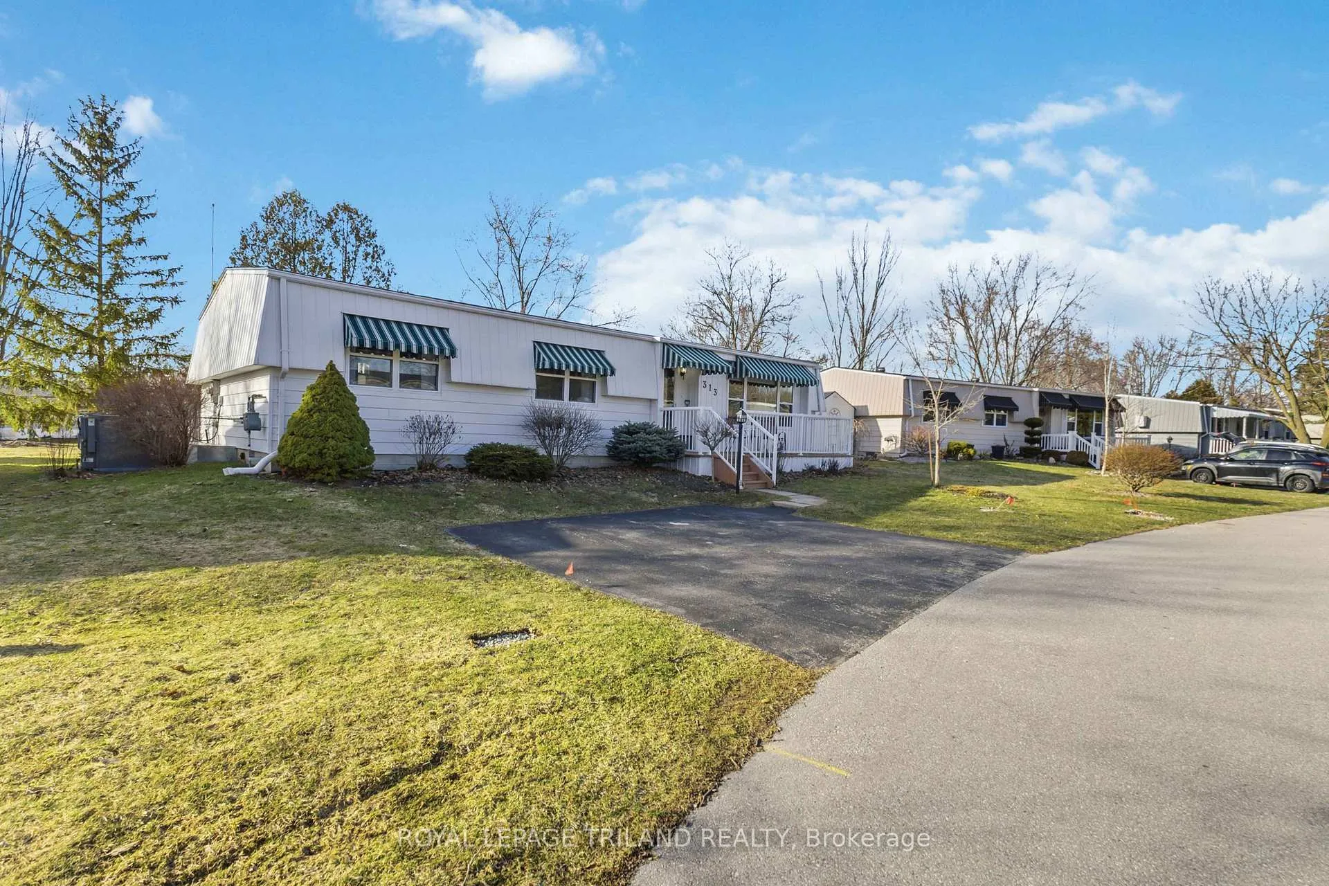 Photo 2 of 313 Pinetree Lane, South Huron, Stephen — HOMEH