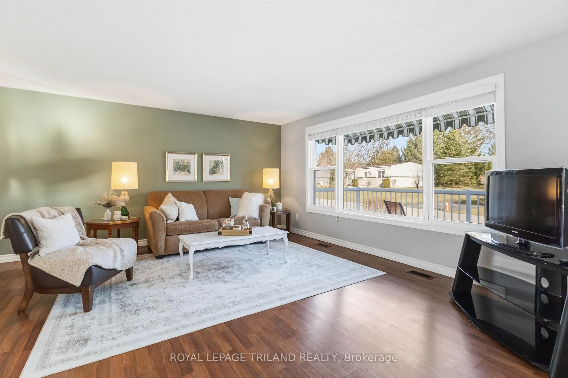 Photo 9 of 313 Pinetree Lane, South Huron, Stephen — HOMEH