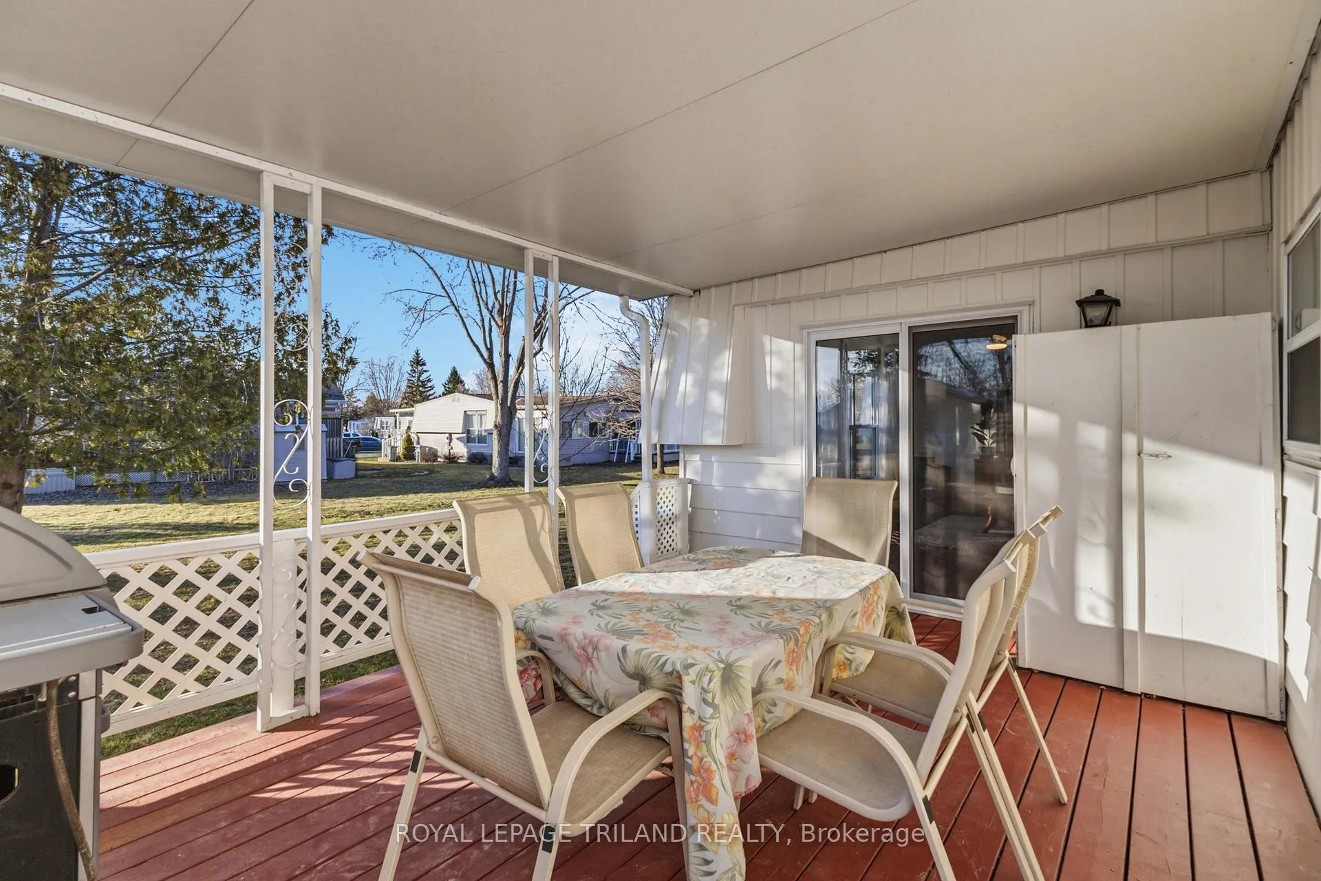 Photo 36 of 313 Pinetree Lane, South Huron, Stephen — HOMEH