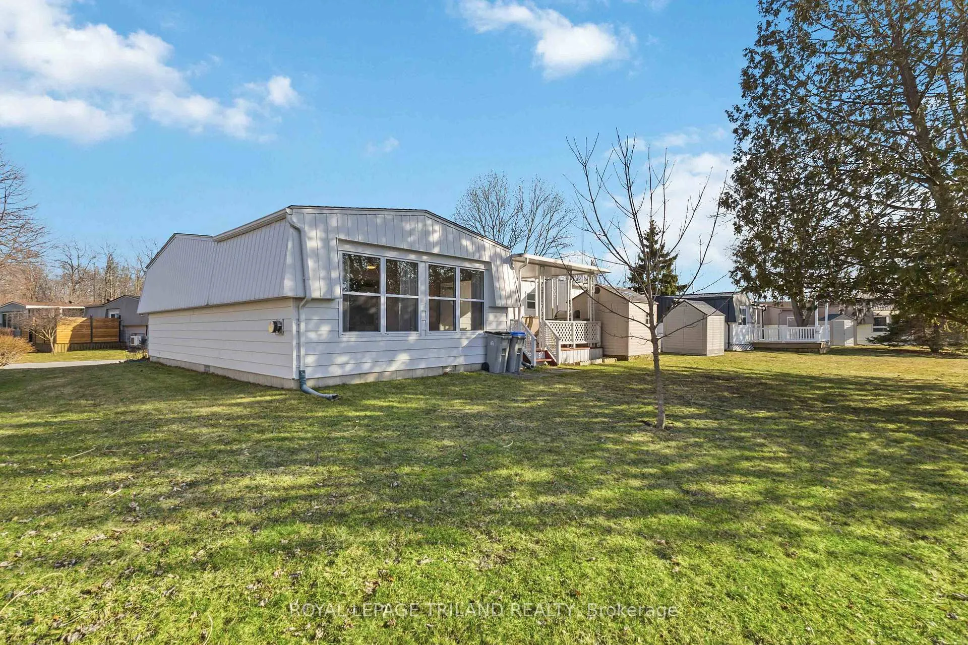 Photo 43 of 313 Pinetree Lane, South Huron, Stephen — HOMEH