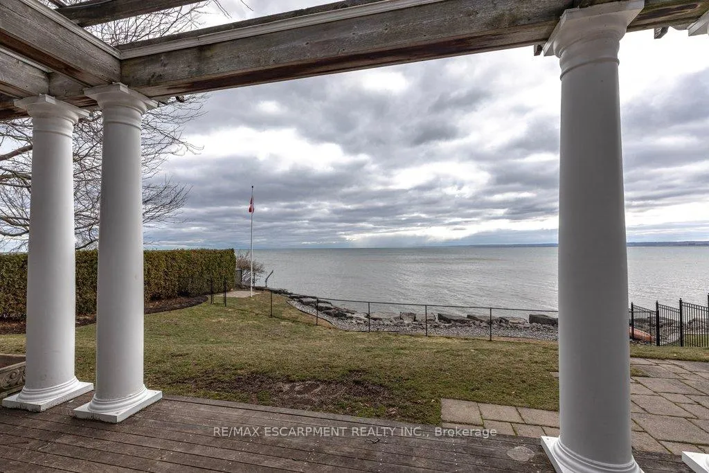 Photo 40 of 3196 Lakeshore Road, Burlington, Roseland — HOMEH
