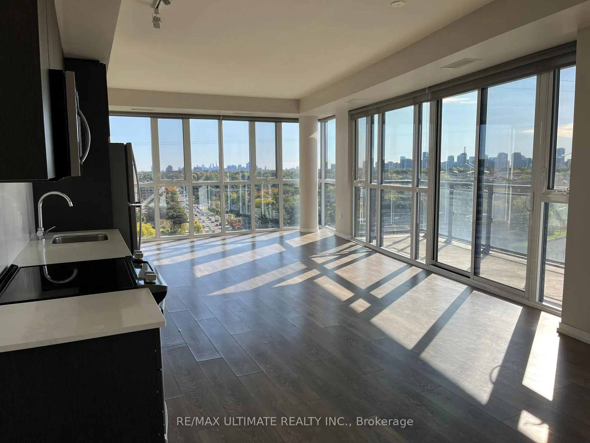 Photo 2 of Unit 1113, 3237 Bayview Avenue, North York, Bayview Woods-Steeles — HOMEH