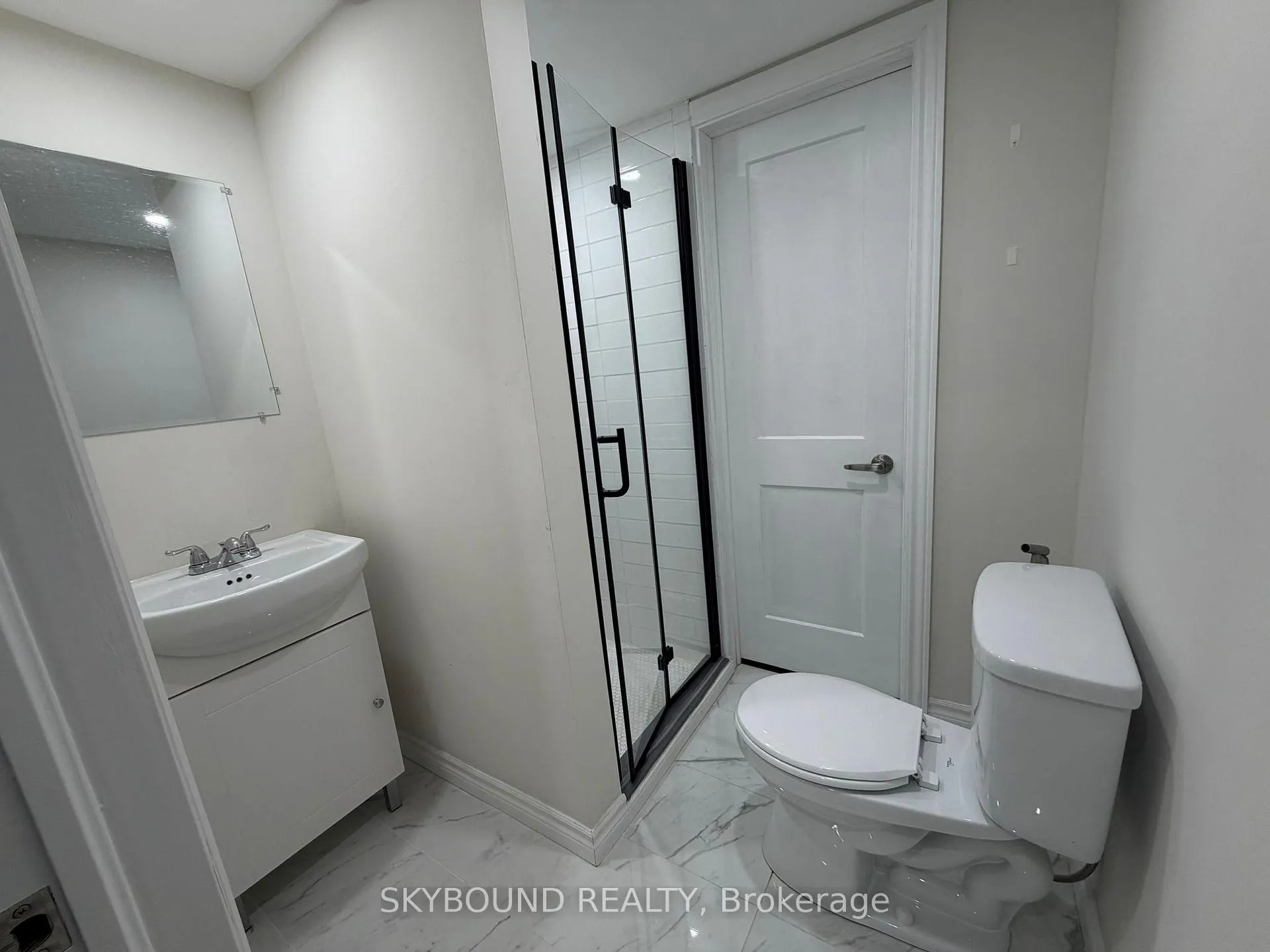 Photo 8 of Unit 15, 77 Diana Avenue, Brantford, Shellard Lane — HOMEH