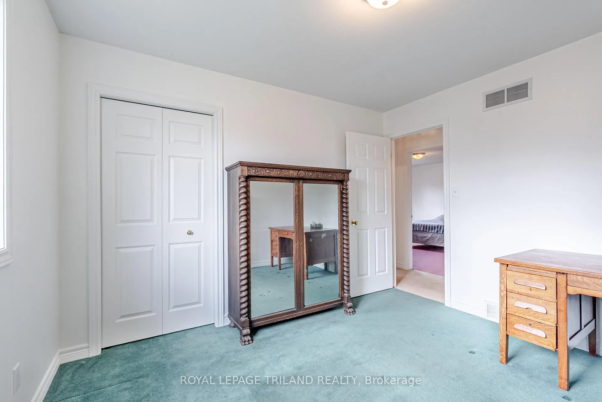 Photo 23 of 14 Amber Drive, Thames Centre, Dorchester — HOMEH