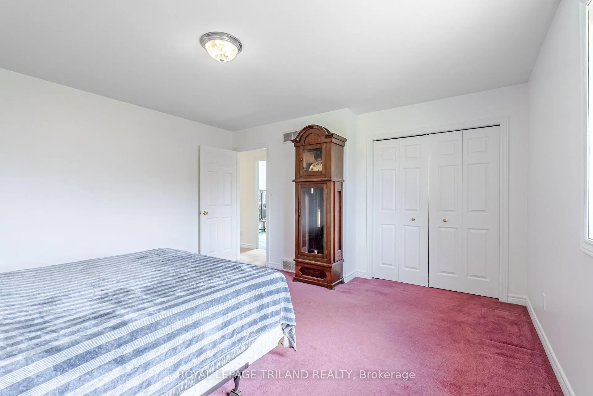 Photo 25 of 14 Amber Drive, Thames Centre, Dorchester — HOMEH