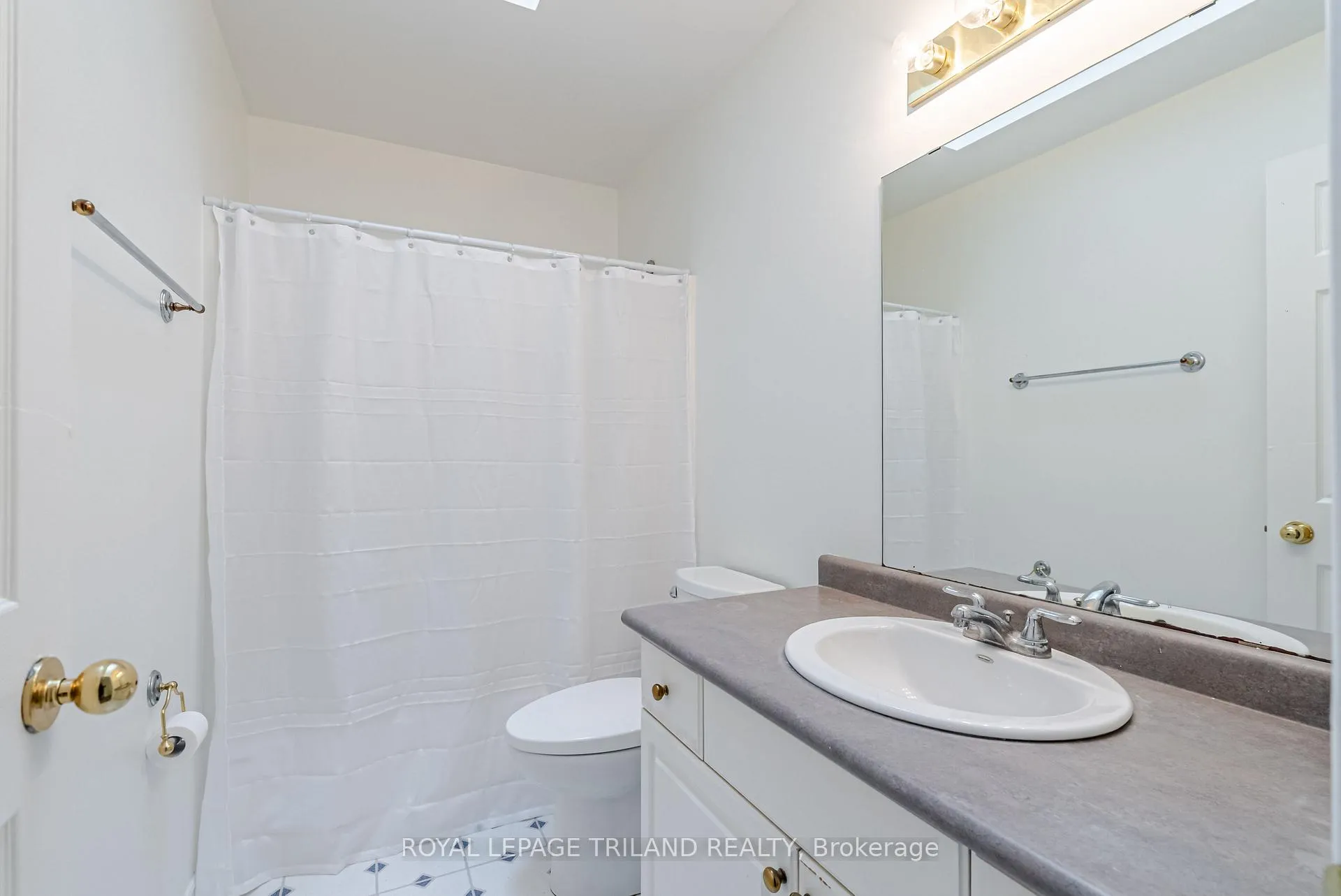 Photo 28 of 14 Amber Drive, Thames Centre, Dorchester — HOMEH