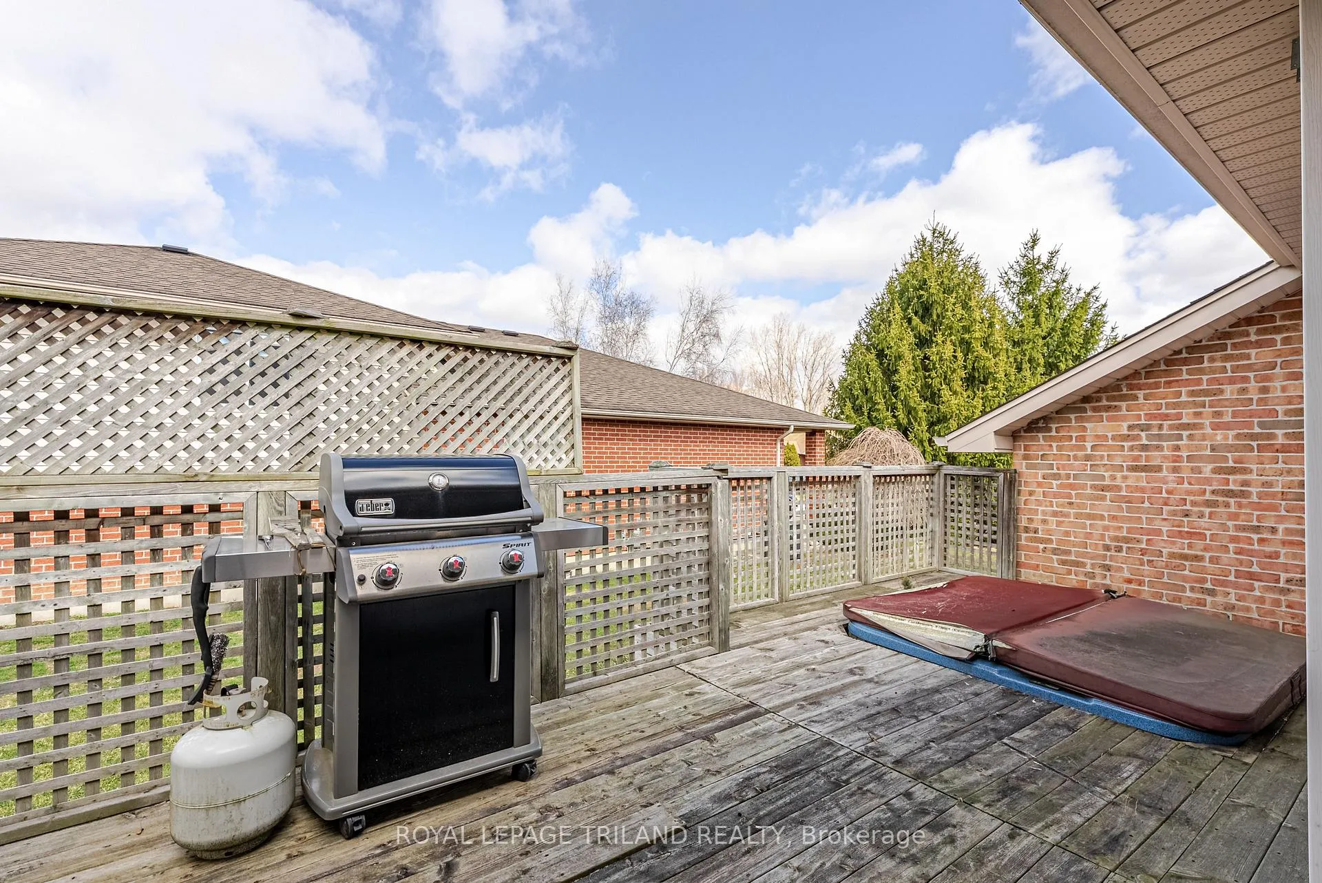 Photo 44 of 14 Amber Drive, Thames Centre, Dorchester — HOMEH