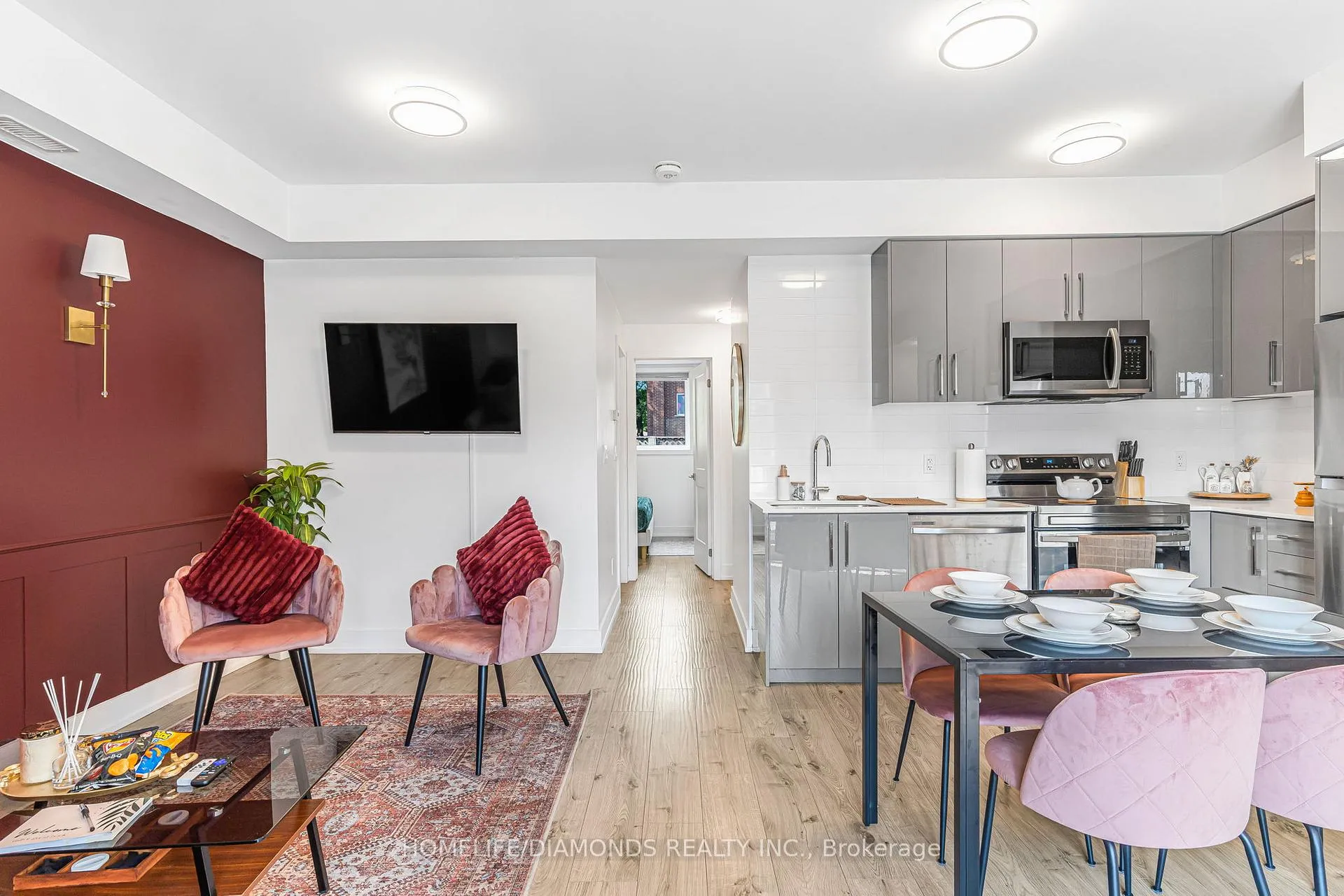 Photo 16 of Unit 203, 6065 Mcleod Road, Niagara Falls, Arad/Fallsview — HOMEH