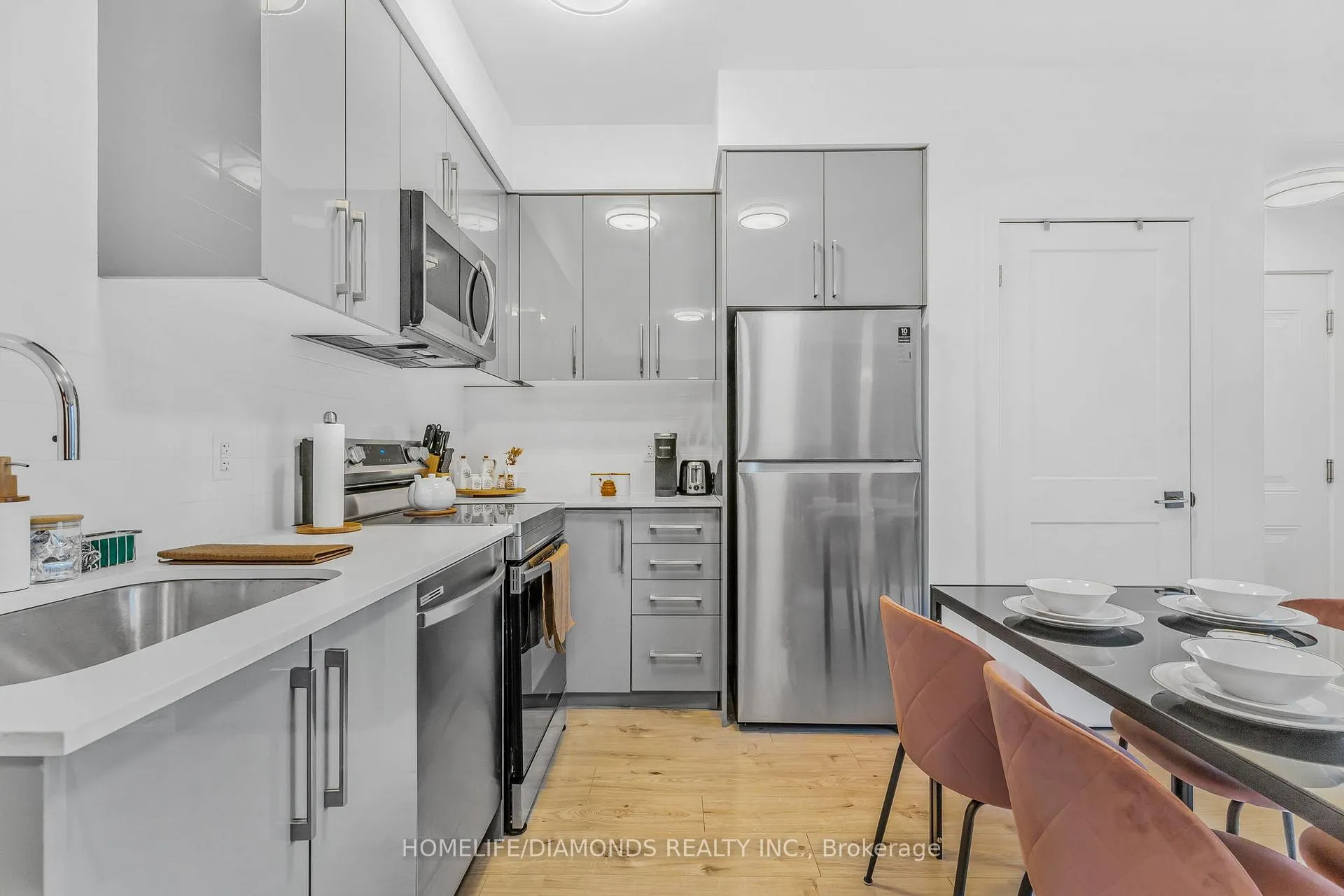 Photo 33 of Unit 203, 6065 Mcleod Road, Niagara Falls, Arad/Fallsview — HOMEH