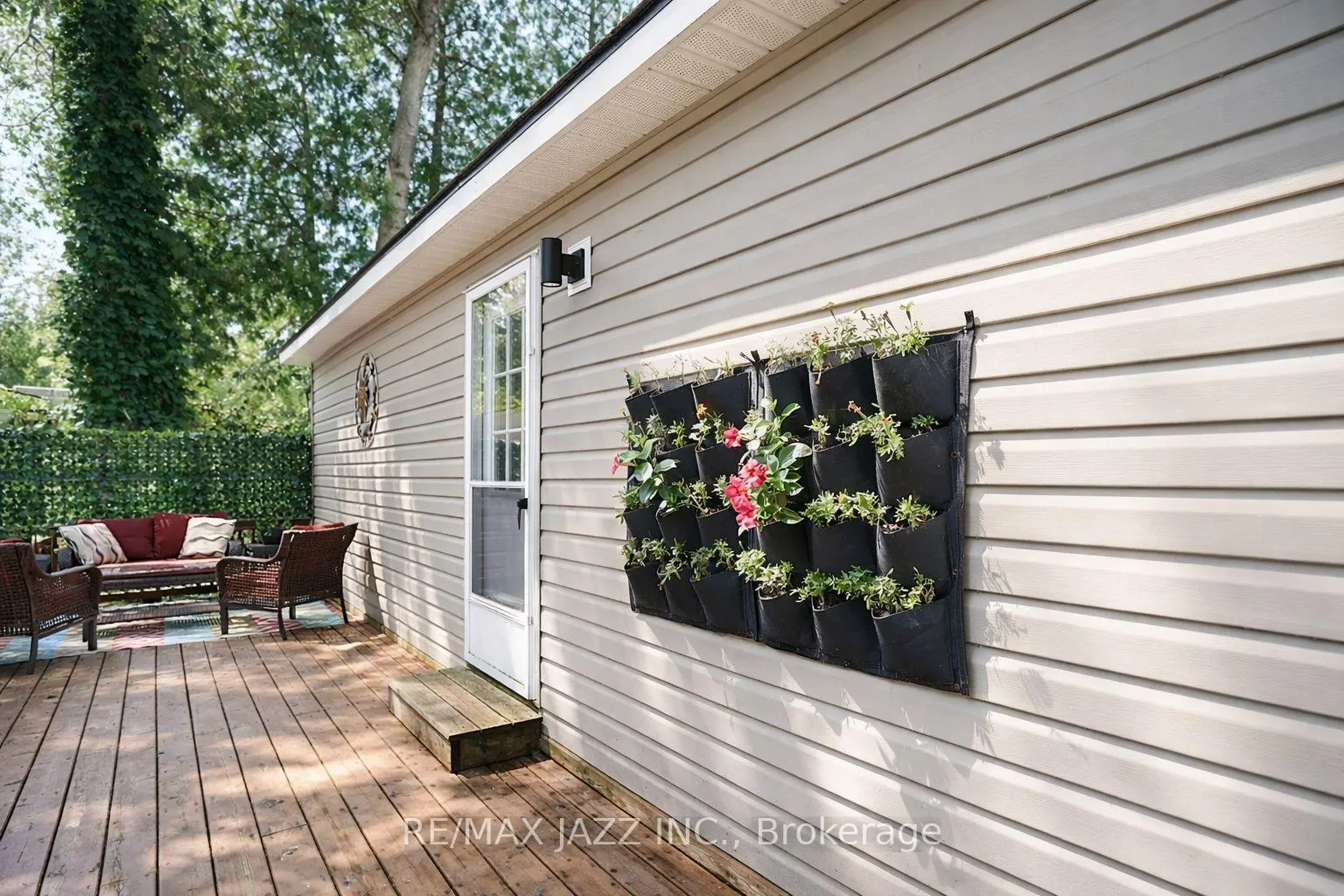 Photo 13 of Unit 819, 225 Platten Boulevard, Scugog, Rural Scugog — HOMEH