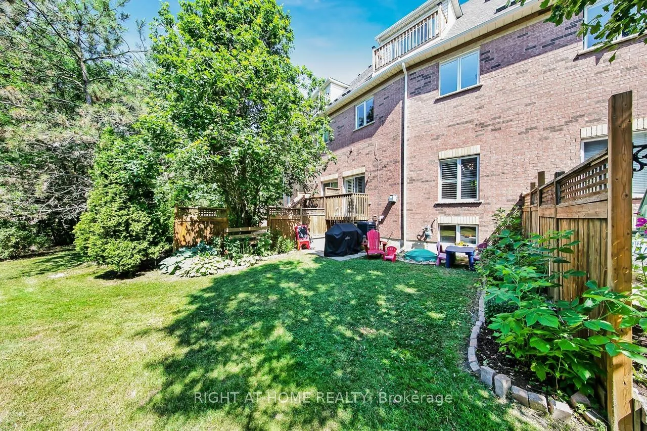 Photo 32 of 23 Michael Way, Markham, Buttonville — HOMEH