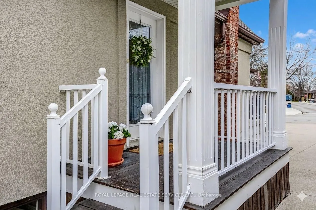 Photo 3 of 58 South Drive, St. Catharines, Old Glenridge — HOMEH