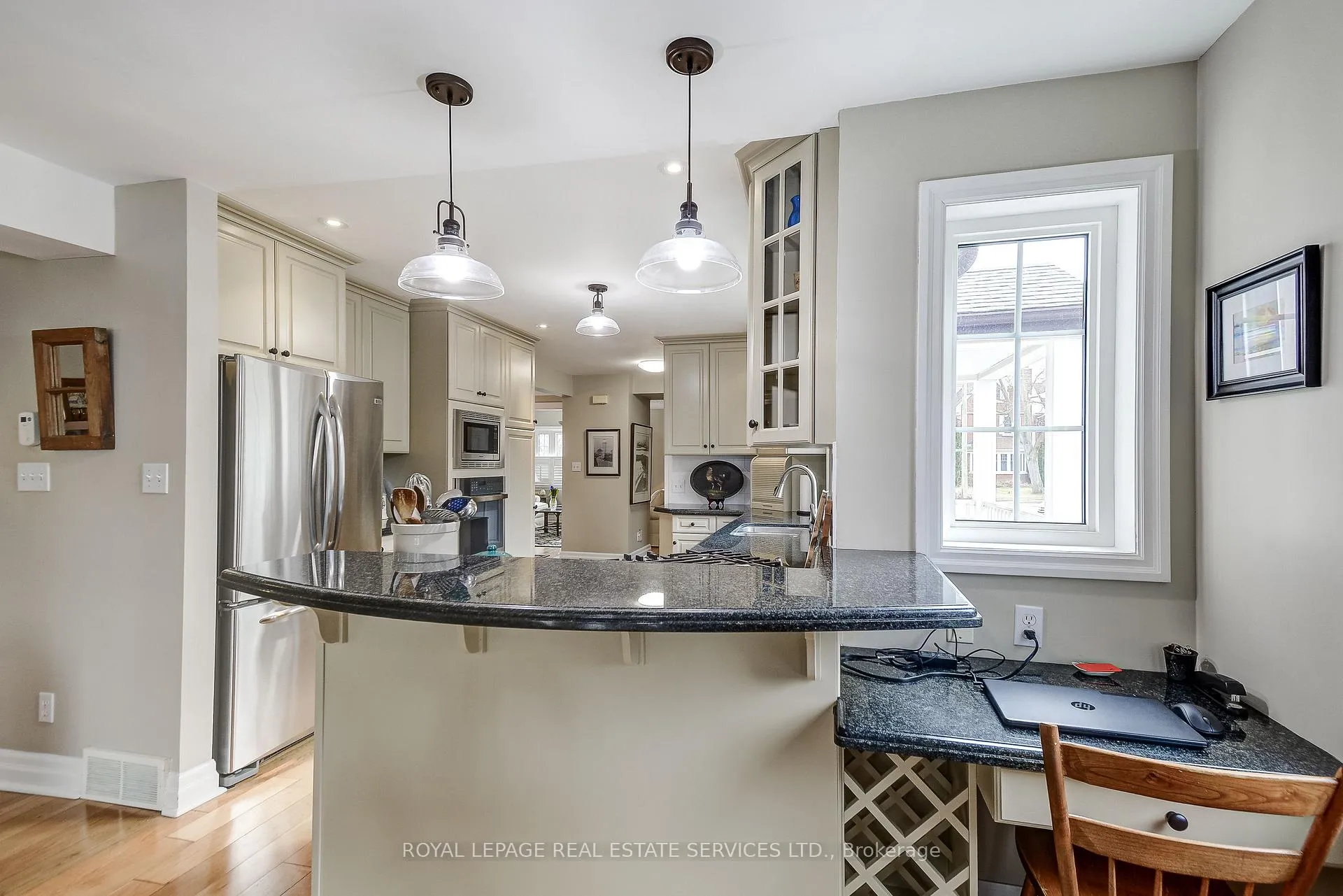 Photo 16 of 58 South Drive, St. Catharines, Old Glenridge — HOMEH