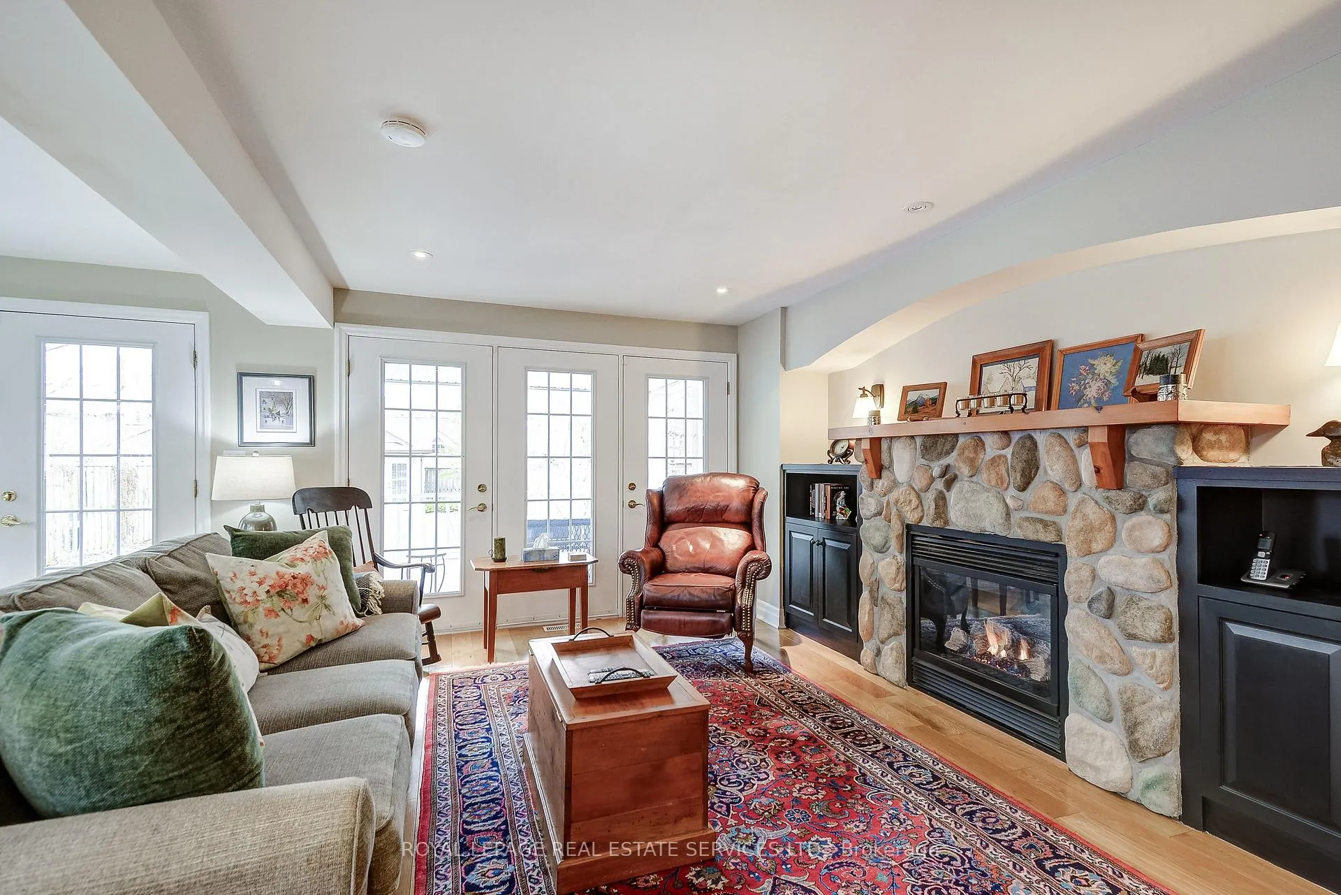 Photo 19 of 58 South Drive, St. Catharines, Old Glenridge — HOMEH