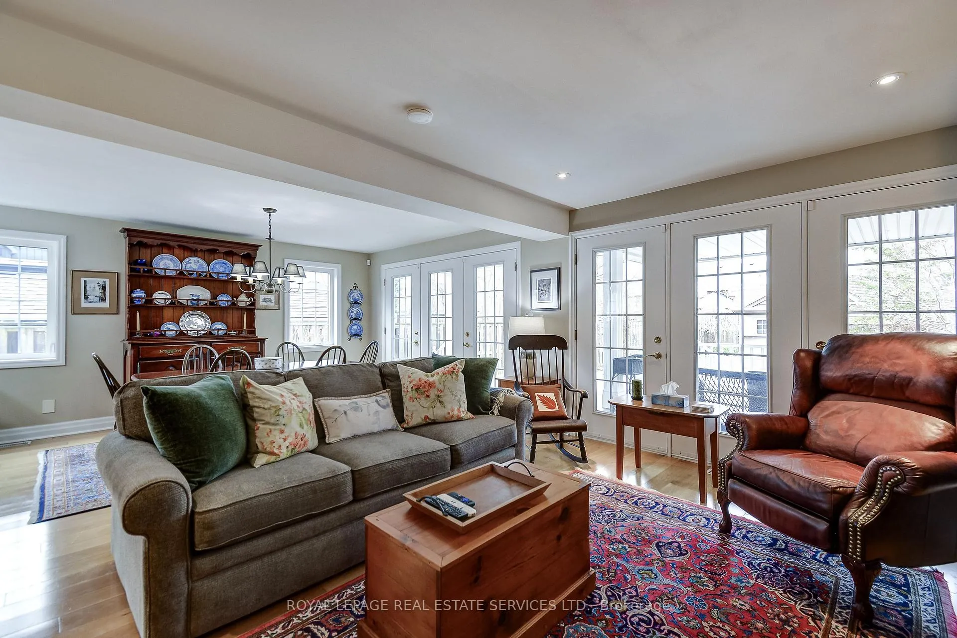 Photo 20 of 58 South Drive, St. Catharines, Old Glenridge — HOMEH