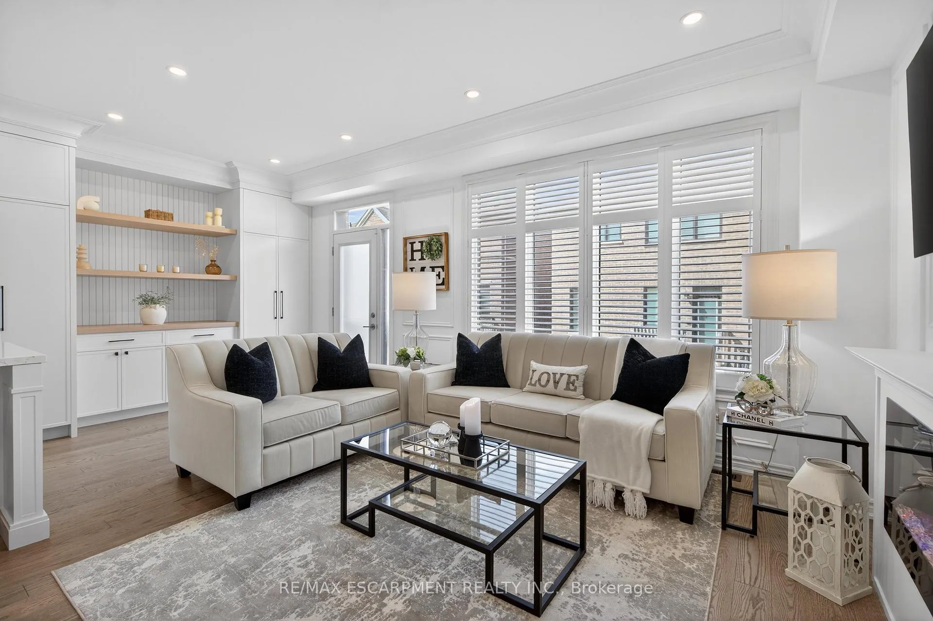 Photo 8 of 491 Celandine Terrace, Milton, Walker — HOMEH