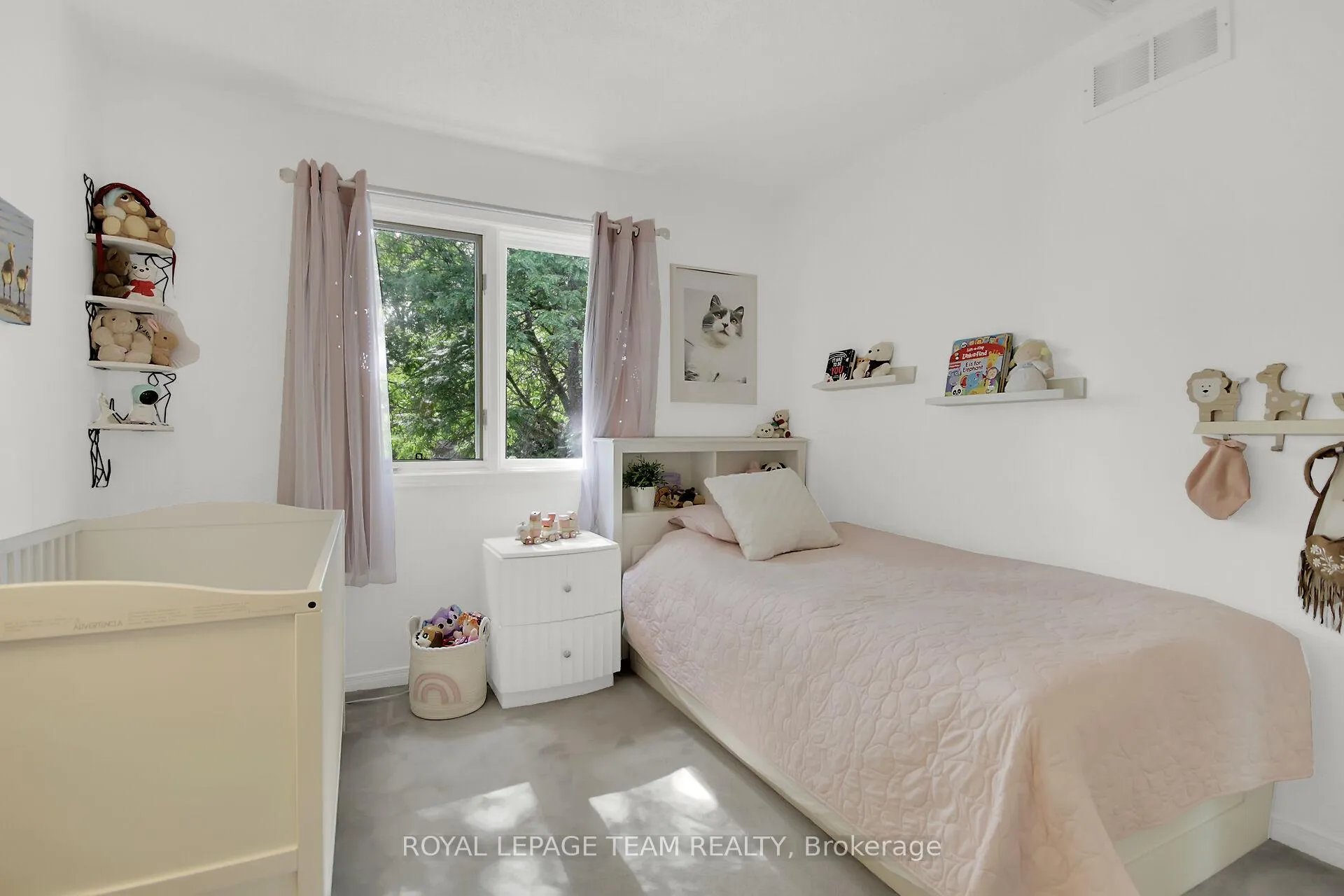 Photo 26 of 75 Inverary Drive, Ottawa, Kanata - Morgan's Grant/South March — HOMEH