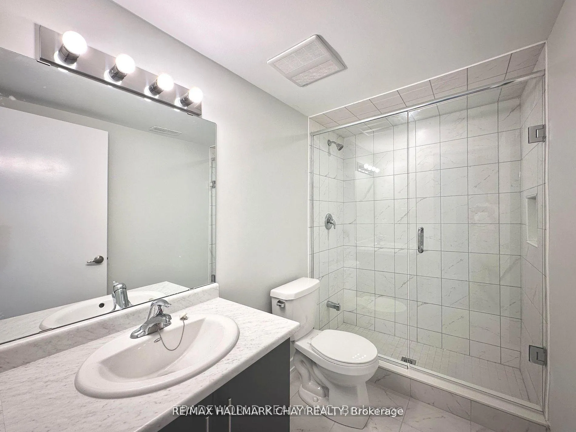 Photo 4 of 69 Winters Crescent, Collingwood — HOMEH