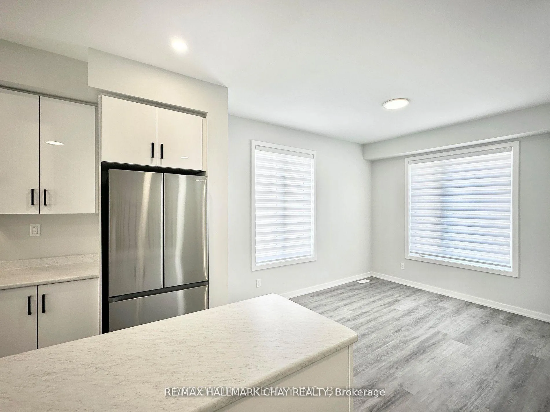 Photo 14 of 69 Winters Crescent, Collingwood — HOMEH