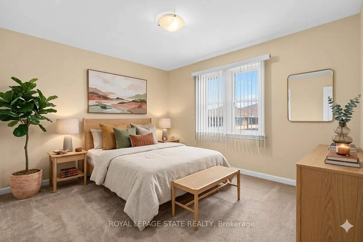 Photo 19 of 42 Evergreen Avenue, Hamilton, Stoney Creek — HOMEH