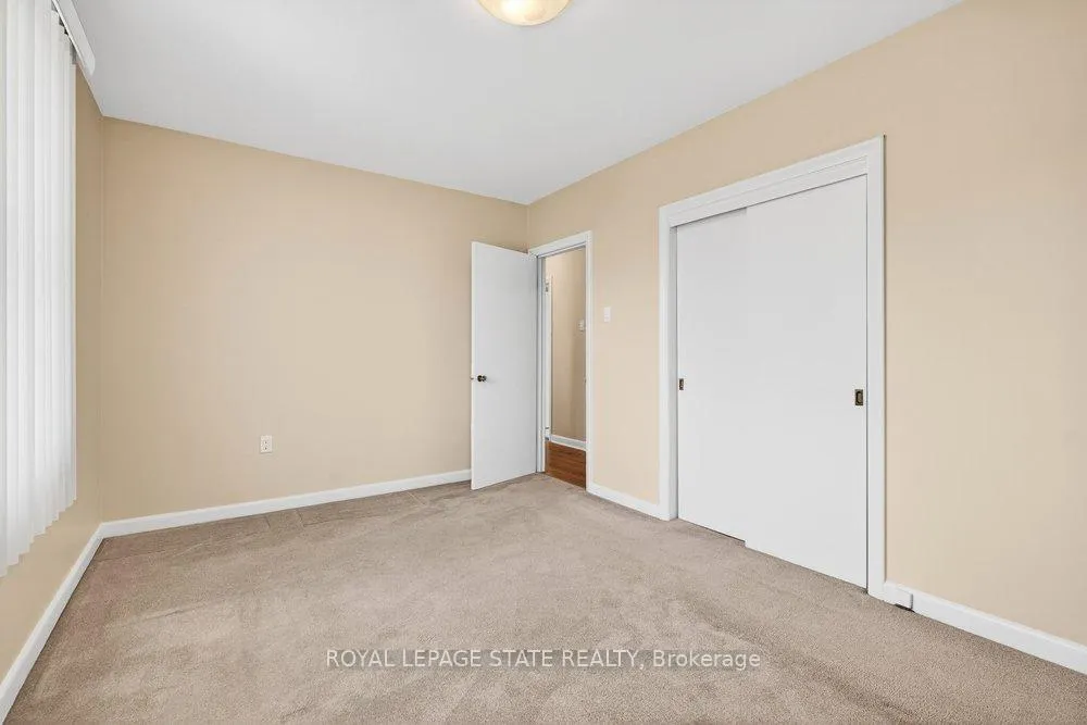 Photo 20 of 42 Evergreen Avenue, Hamilton, Stoney Creek — HOMEH