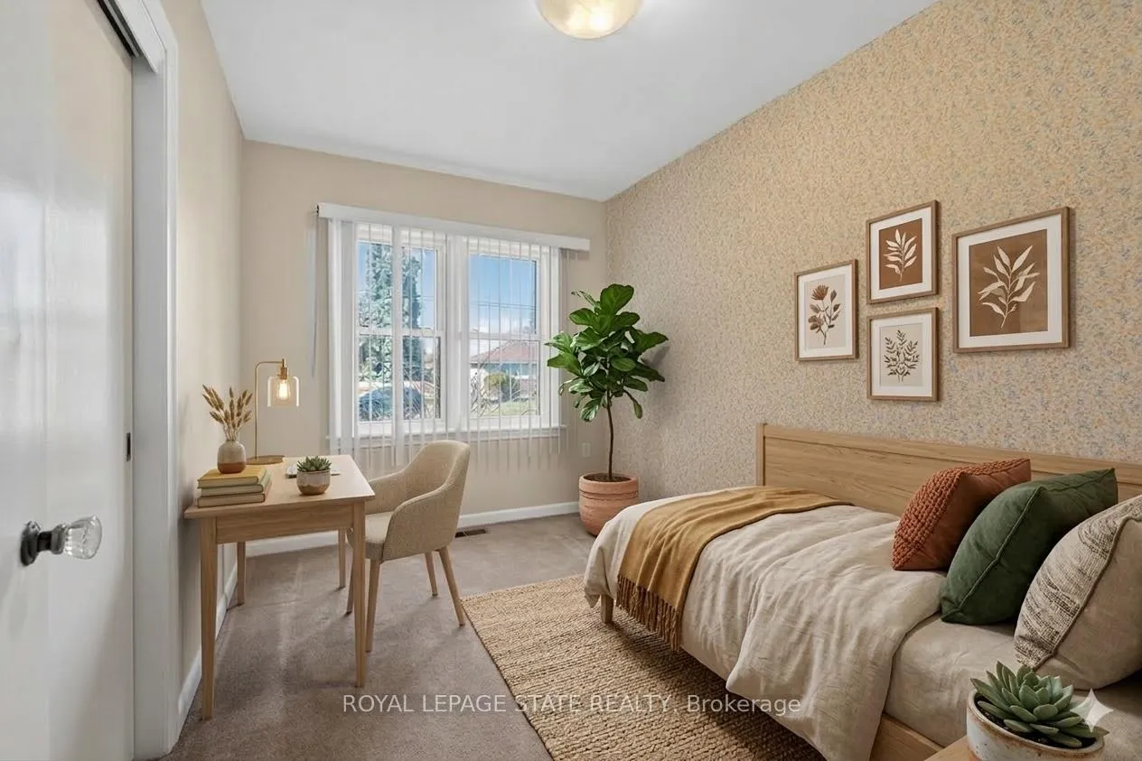 Photo 25 of 42 Evergreen Avenue, Hamilton, Stoney Creek — HOMEH
