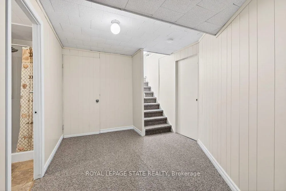 Photo 29 of 42 Evergreen Avenue, Hamilton, Stoney Creek — HOMEH