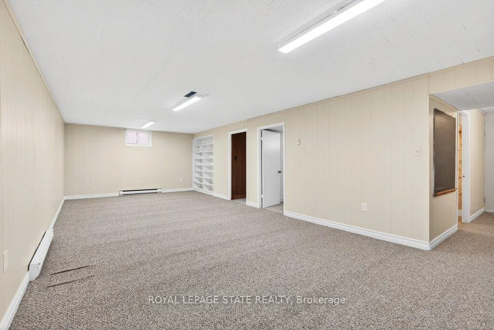 Photo 32 of 42 Evergreen Avenue, Hamilton, Stoney Creek — HOMEH