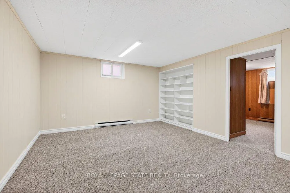Photo 33 of 42 Evergreen Avenue, Hamilton, Stoney Creek — HOMEH