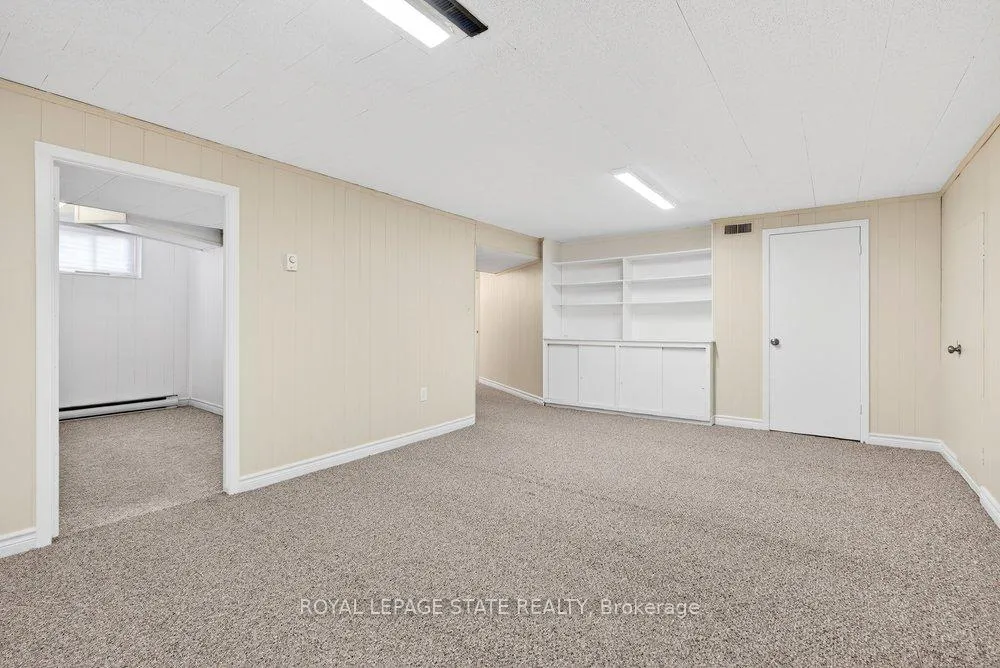 Photo 38 of 42 Evergreen Avenue, Hamilton, Stoney Creek — HOMEH