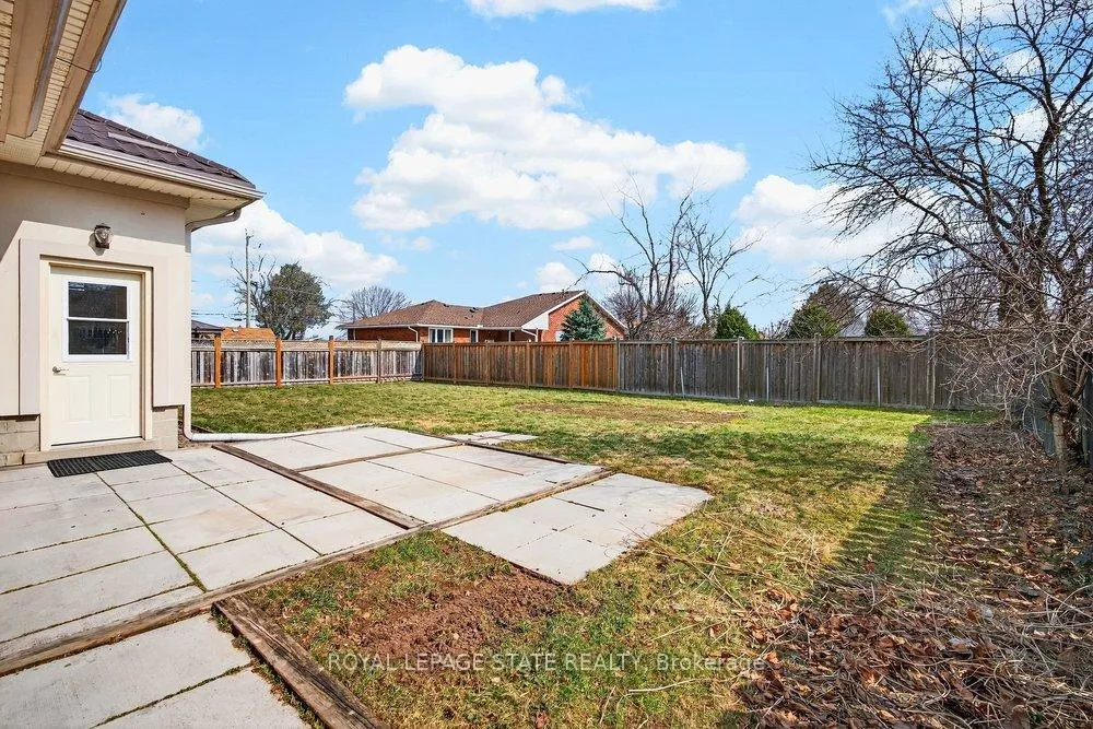 Photo 48 of 42 Evergreen Avenue, Hamilton, Stoney Creek — HOMEH
