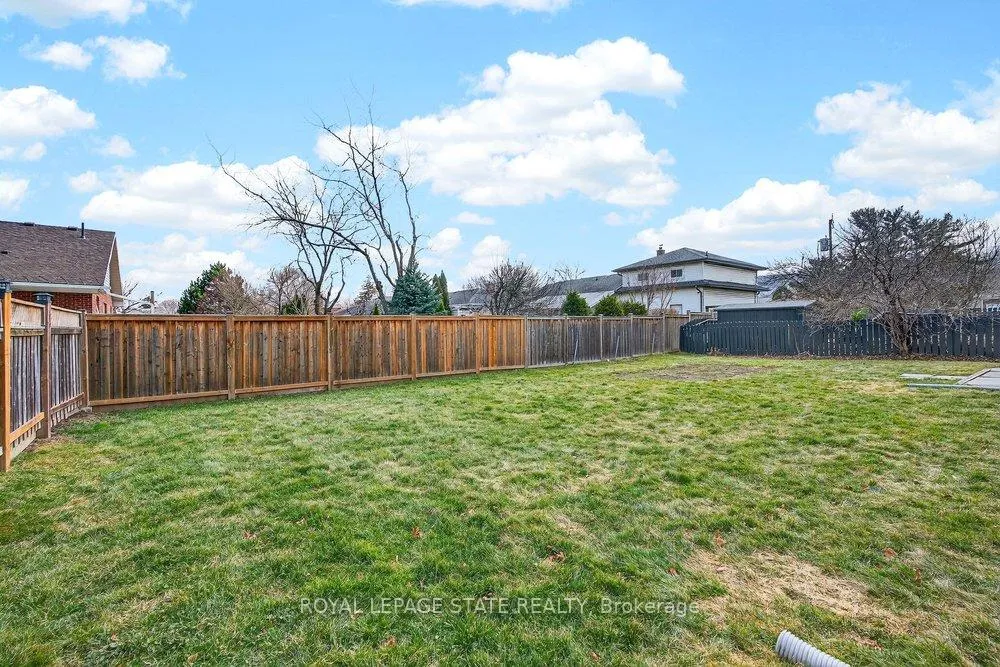 Photo 49 of 42 Evergreen Avenue, Hamilton, Stoney Creek — HOMEH