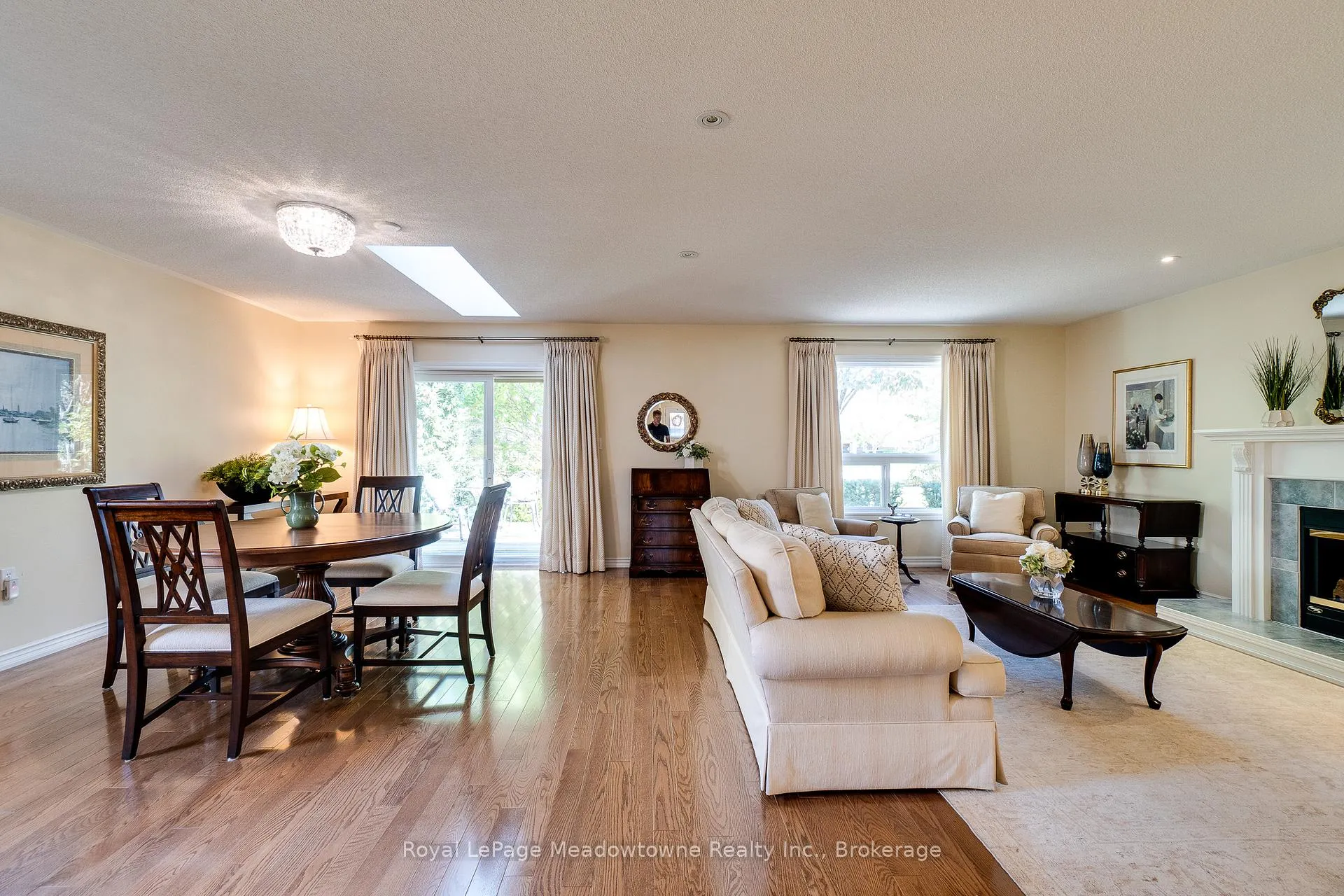 Photo 13 of 20 Arbordale Walk, Guelph, Village By The Arboretum — HOMEH