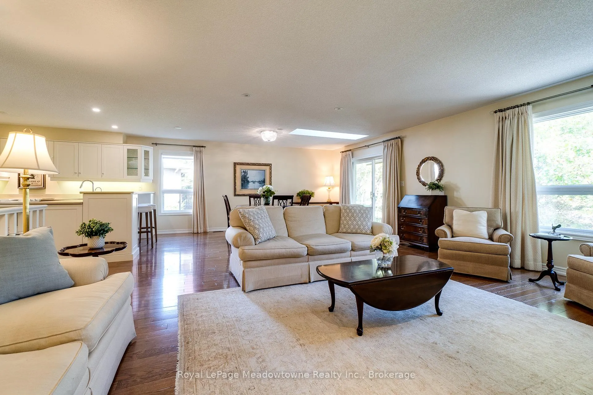 Photo 15 of 20 Arbordale Walk, Guelph, Village By The Arboretum — HOMEH