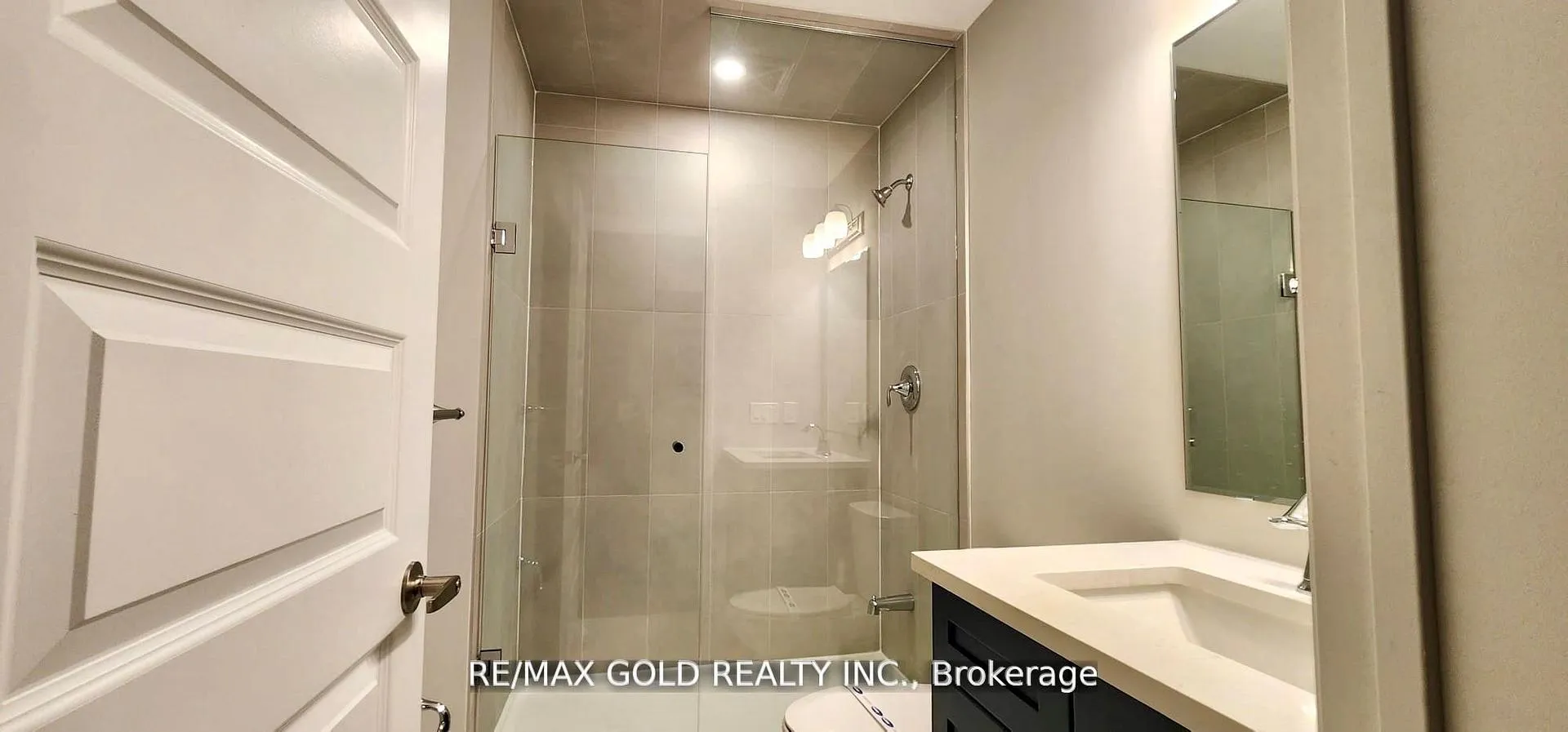 Photo 32 of Unit 423, 490 Gordon Krantz Avenue, Milton, Walker — HOMEH