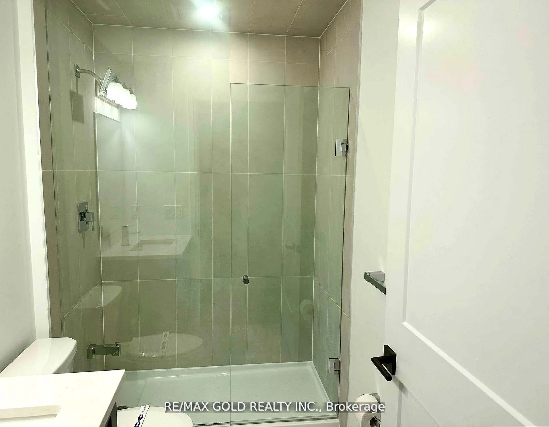 Photo 36 of Unit 423, 490 Gordon Krantz Avenue, Milton, Walker — HOMEH