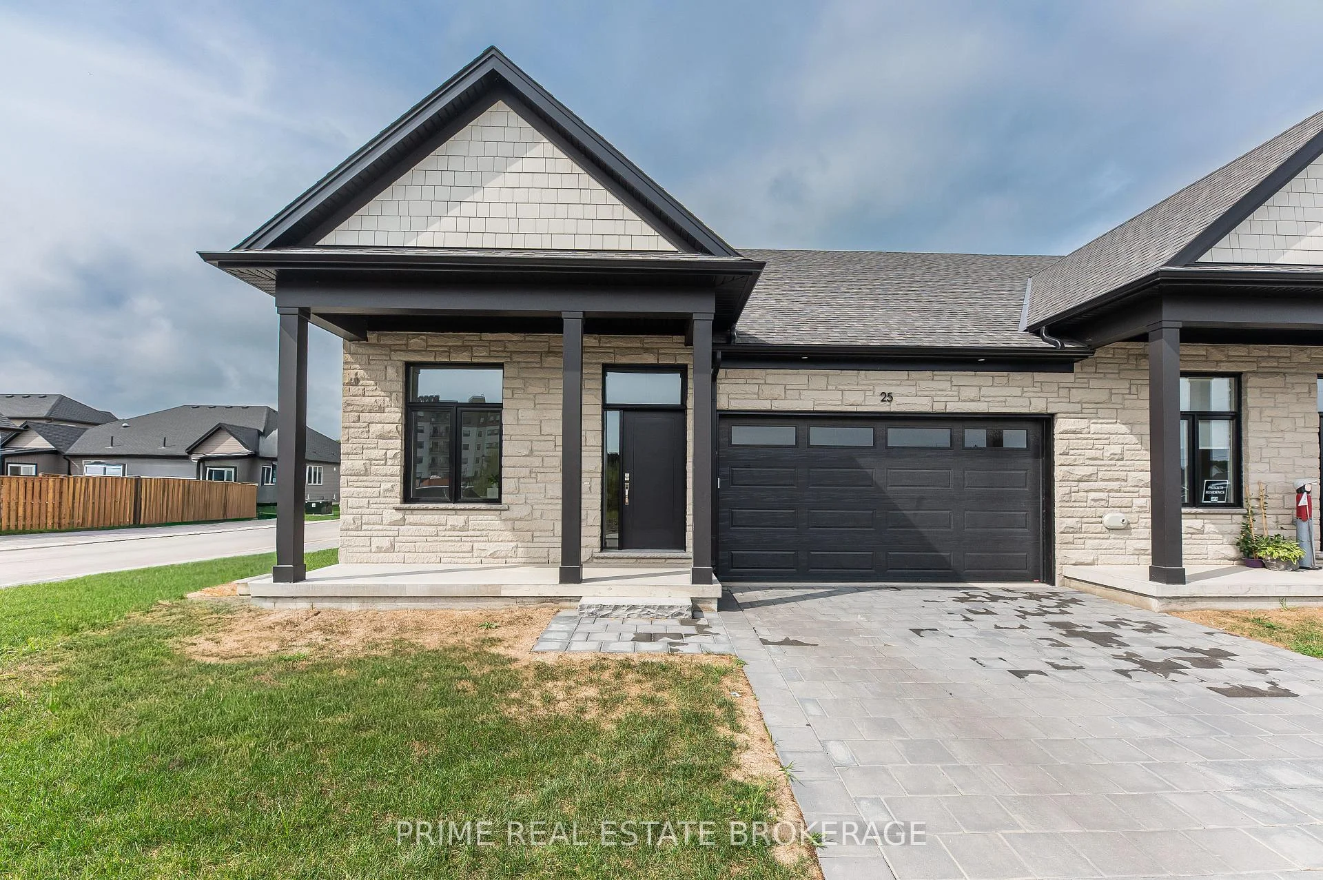 Front of Unit 25, 62 Compass Trail