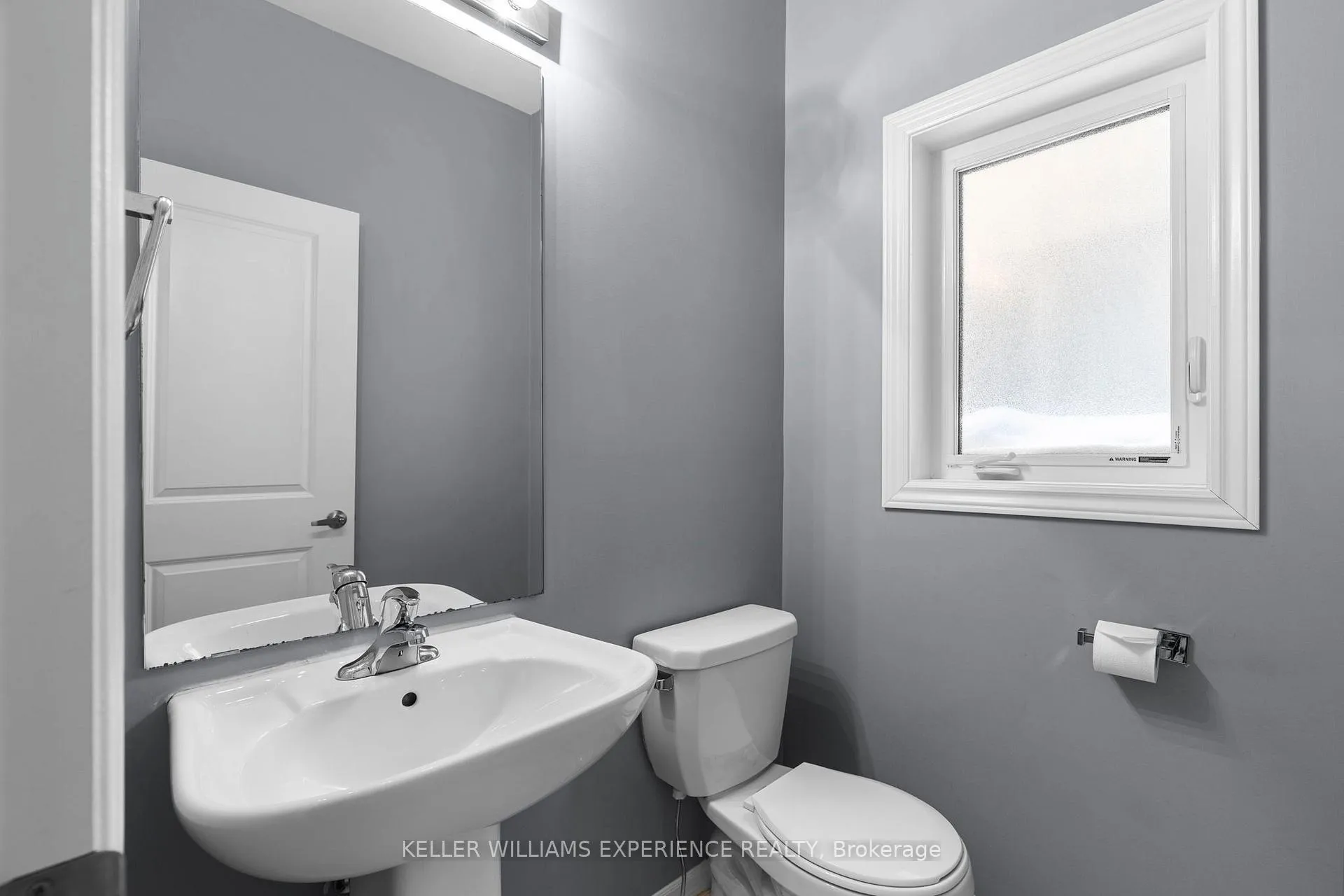 Photo 10 of 1464 Farrow Crescent, Innisfil, Alcona — HOMEH