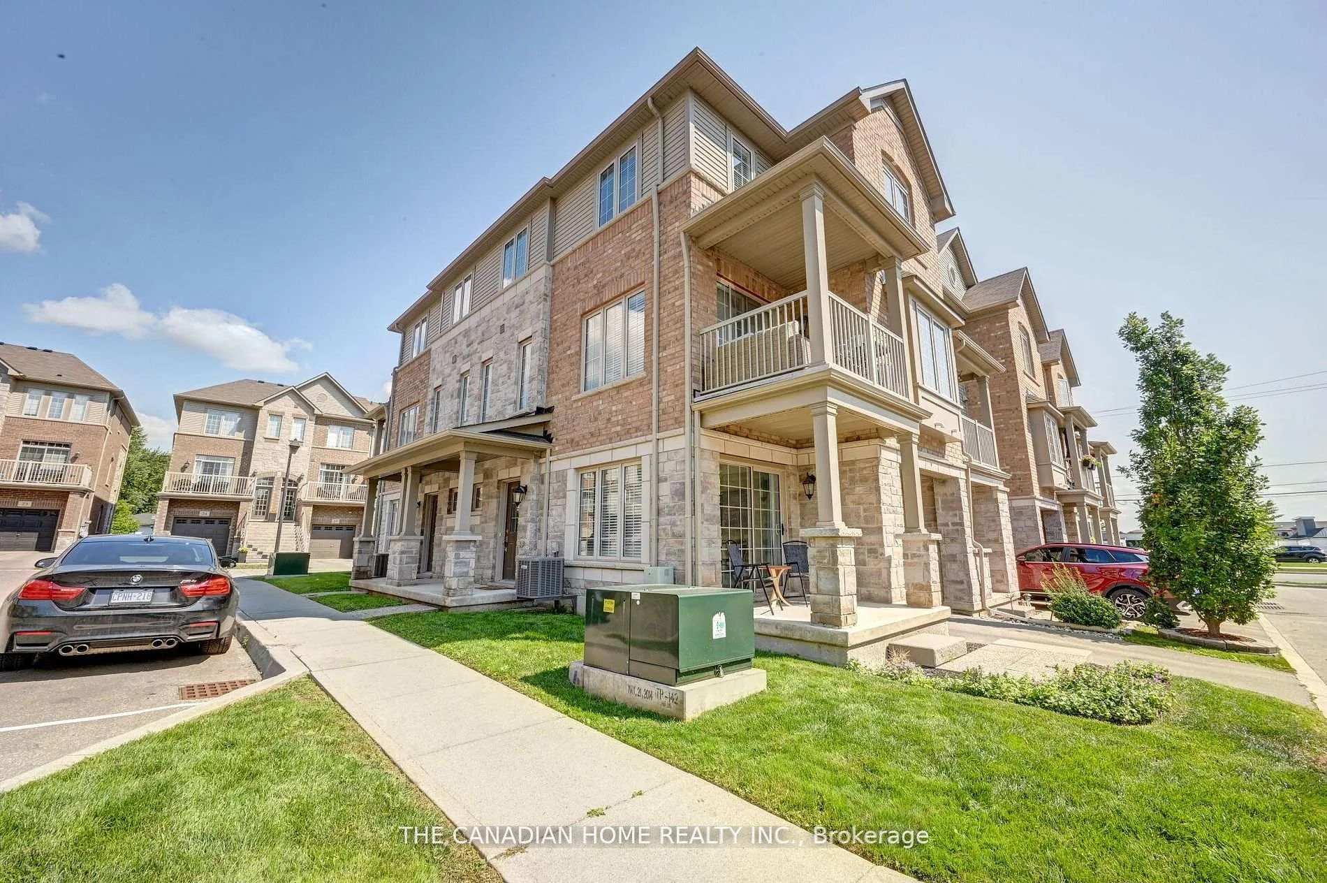 Photo 1 of Unit 33, 257 Parkside Drive, Hamilton, Waterdown — HOMEH