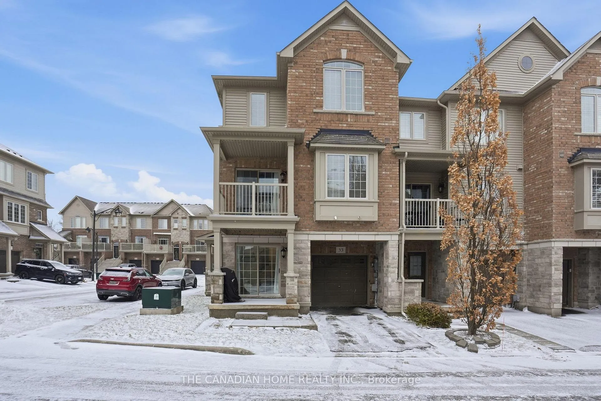 Photo 4 of Unit 33, 257 Parkside Drive, Hamilton, Waterdown — HOMEH