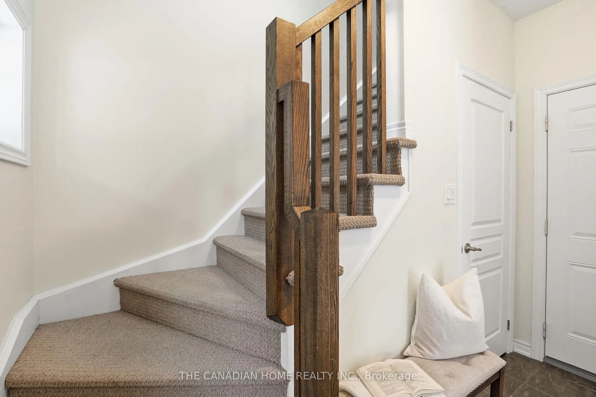 Photo 13 of Unit 33, 257 Parkside Drive, Hamilton, Waterdown — HOMEH
