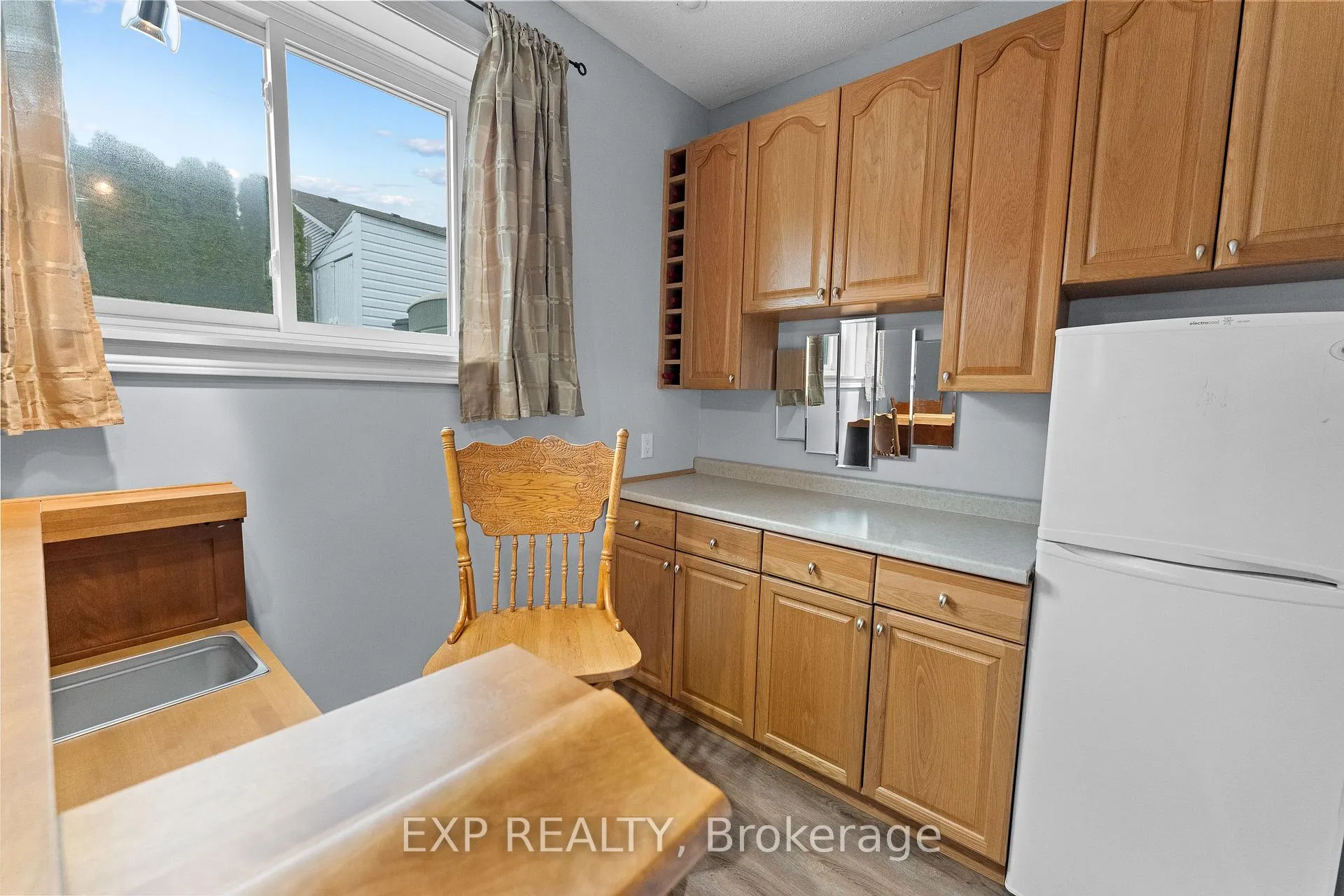 Photo 31 of 8116 Woodsview Crescent, Niagara Falls, Ascot — HOMEH