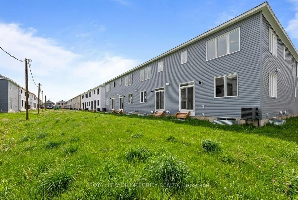 Photo 20 of 701 Tincture Place S, Ottawa, Kanata - Rural Kanata (Central) — HOMEH